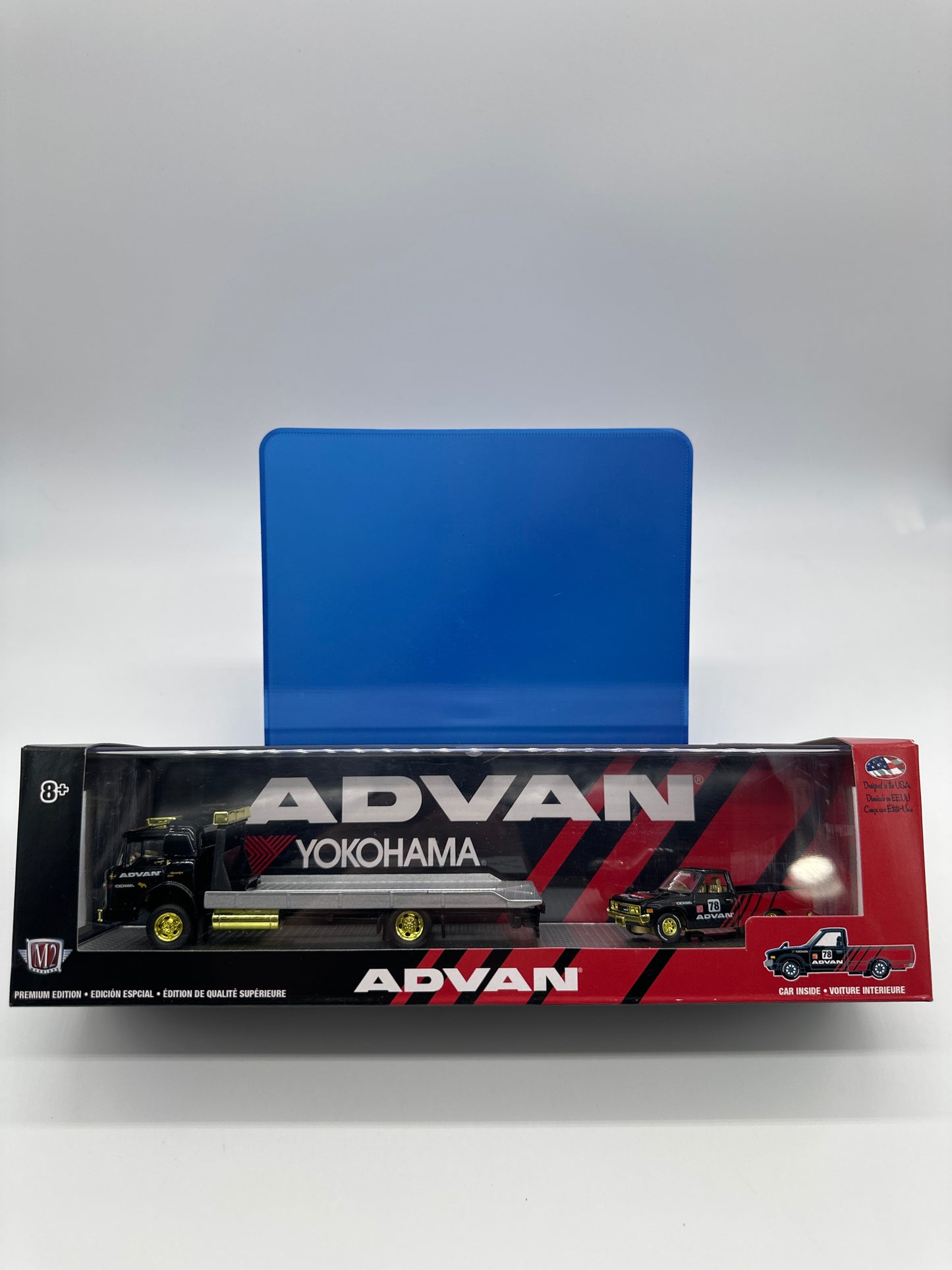 M2 Machines Hauler - Advan Series S37 - 1957 Mack Model N & 1978 Datsun 620 Truck - Chase