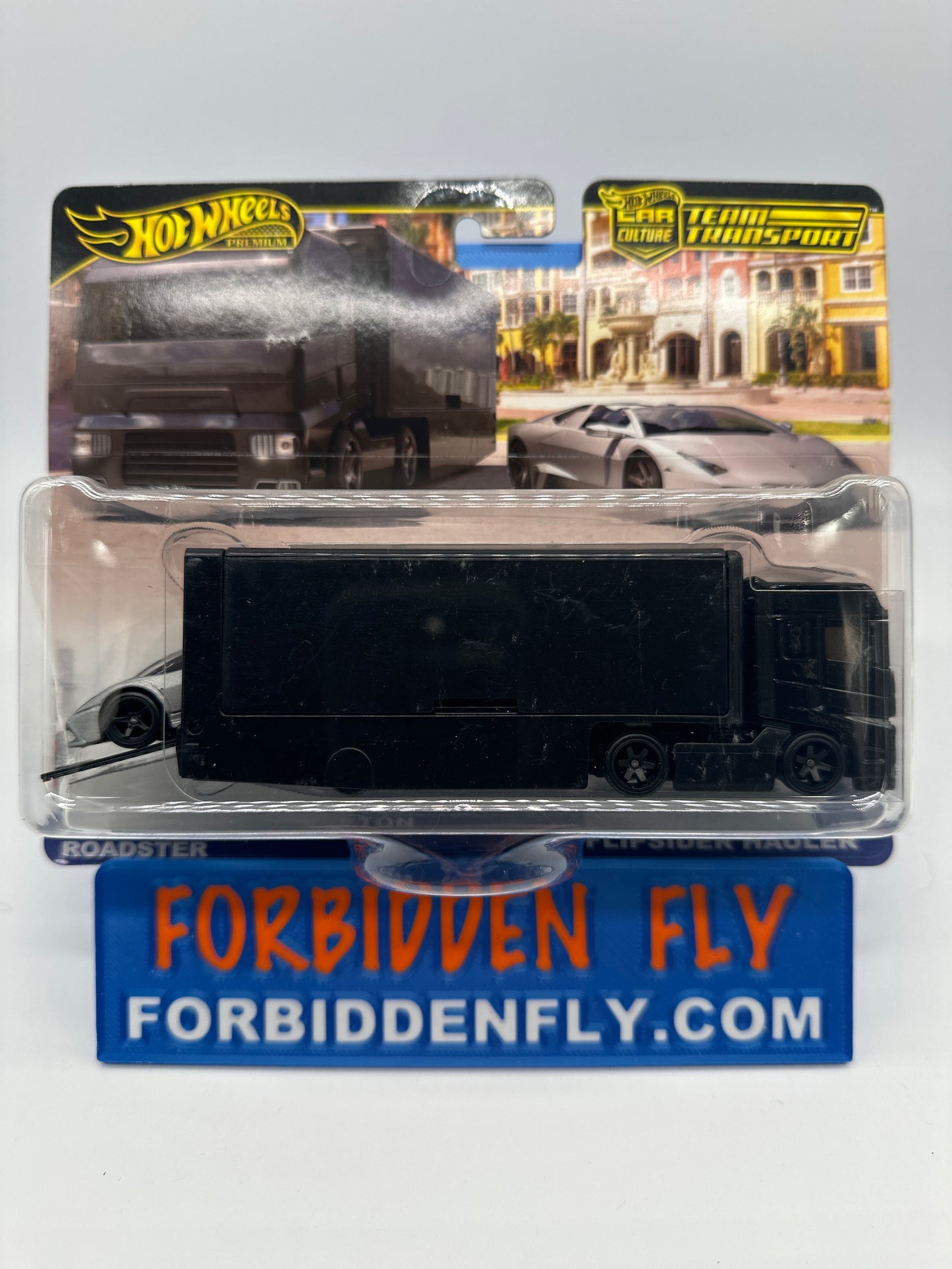 Hot Wheels Car Culture Team Transport - #76 - Lamborghini Reventon Roadster & Flipside Hauler
