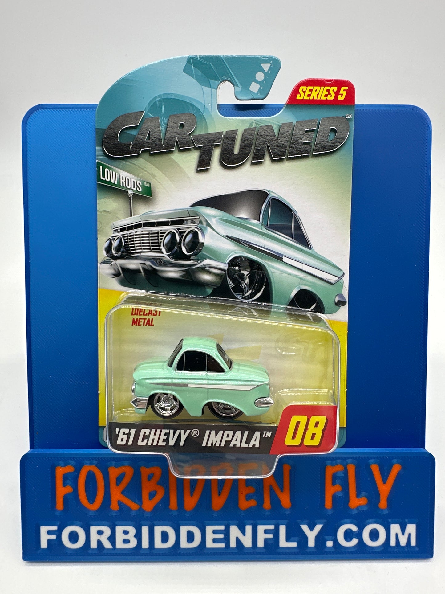 CarTuned - Walgreens Exclusive - Series 5 - #08 - ‘61 Chevy Impala