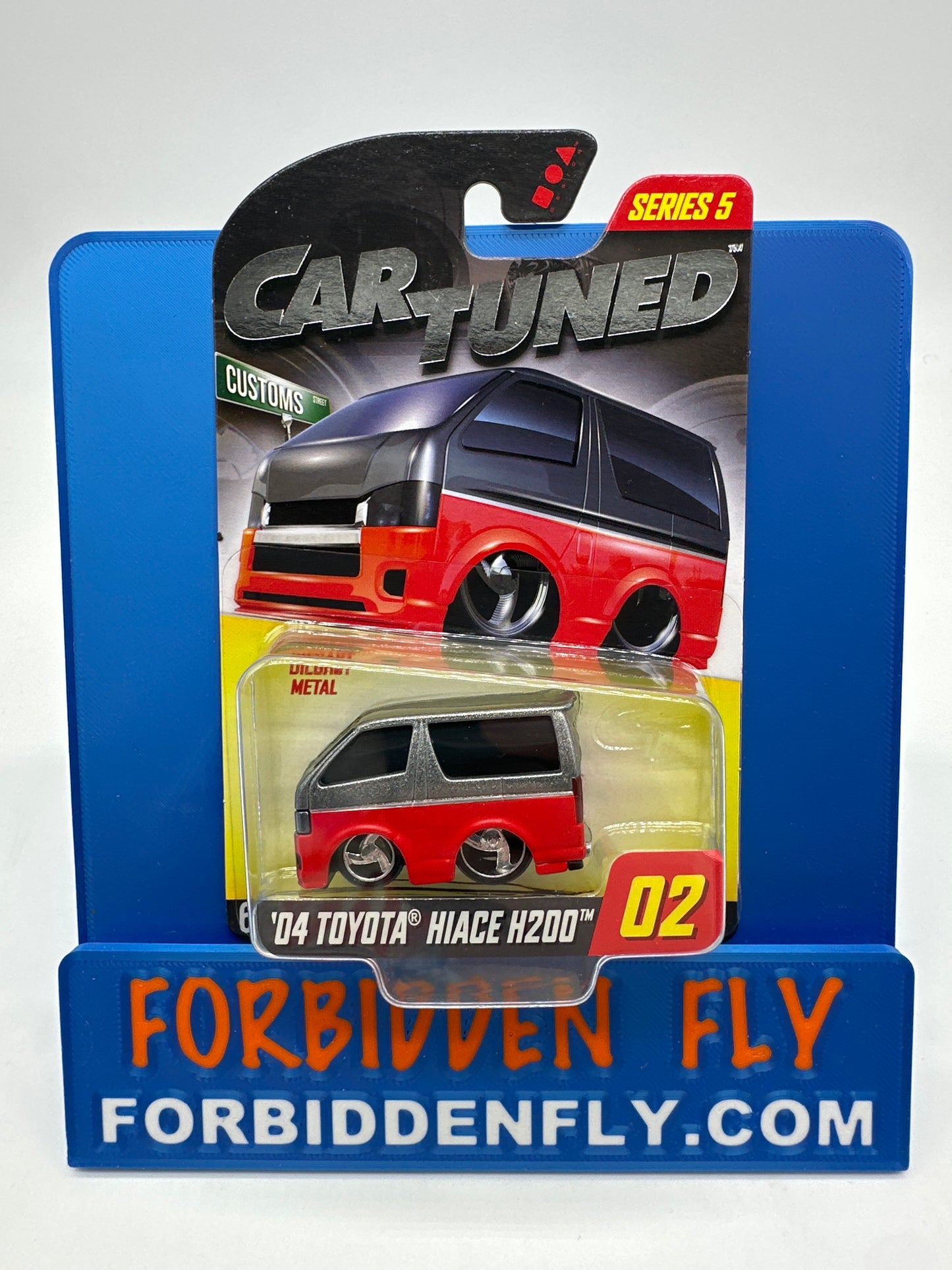 CarTuned - Walgreens Exclusive - Series 5 - #02 - ‘04 Toyota Hiace H200