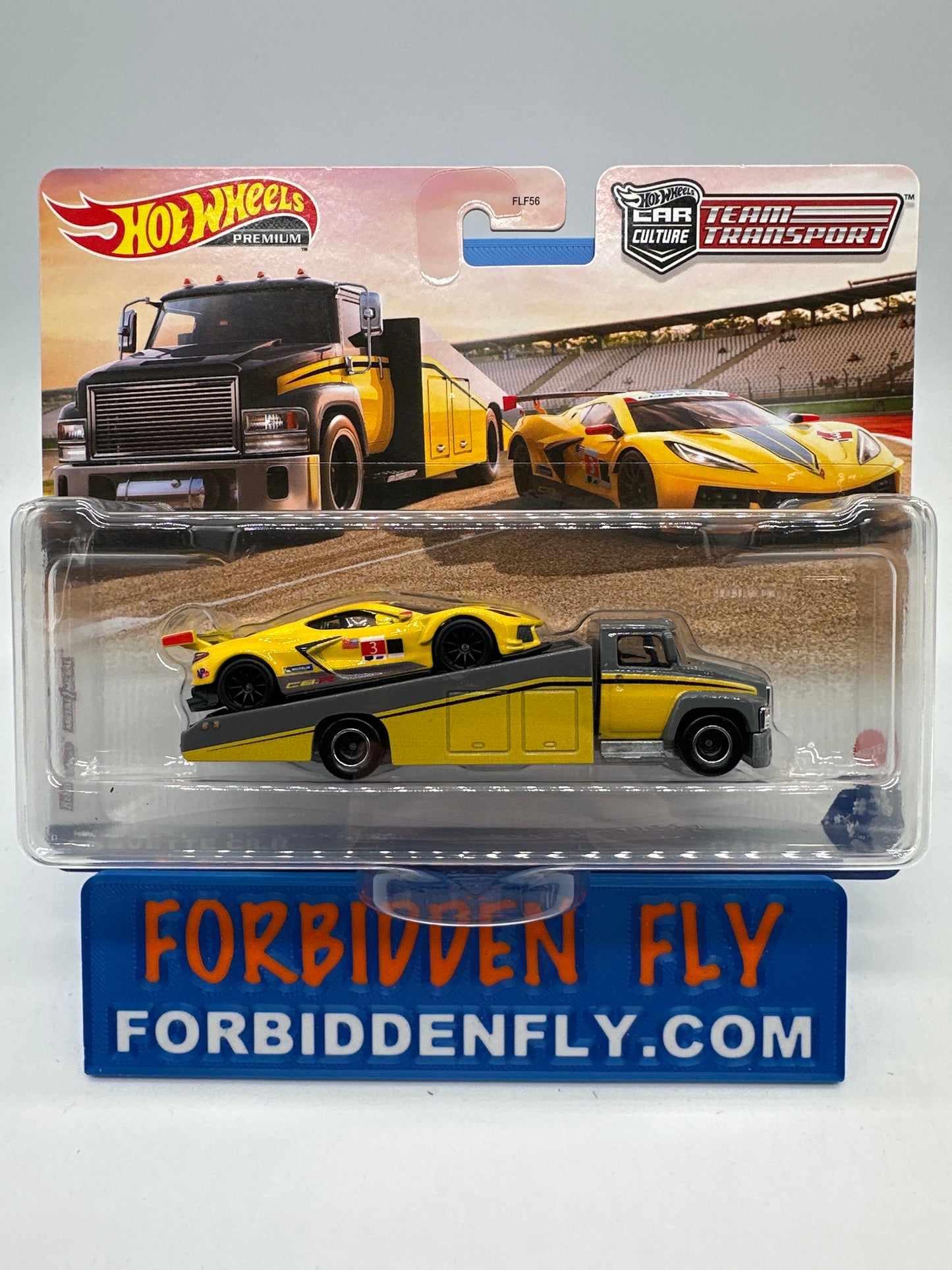 Hot Wheels Car Culture Team Transport - #36 - Corvette C8.R & Carry On