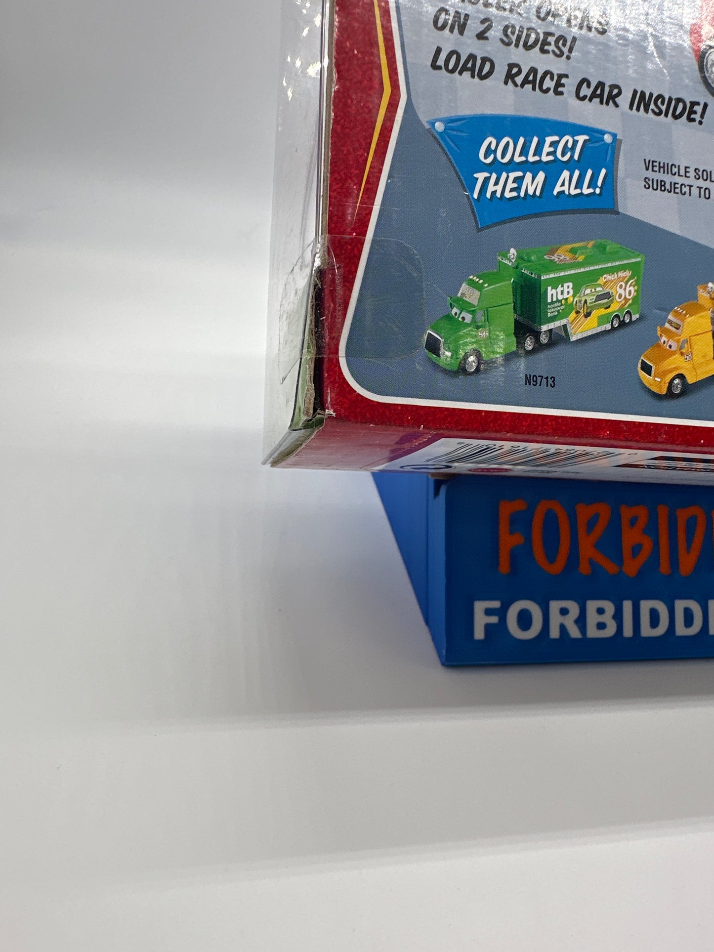 Disney Pixar Cars Movie - World of Cars - No Stall Hauler #123