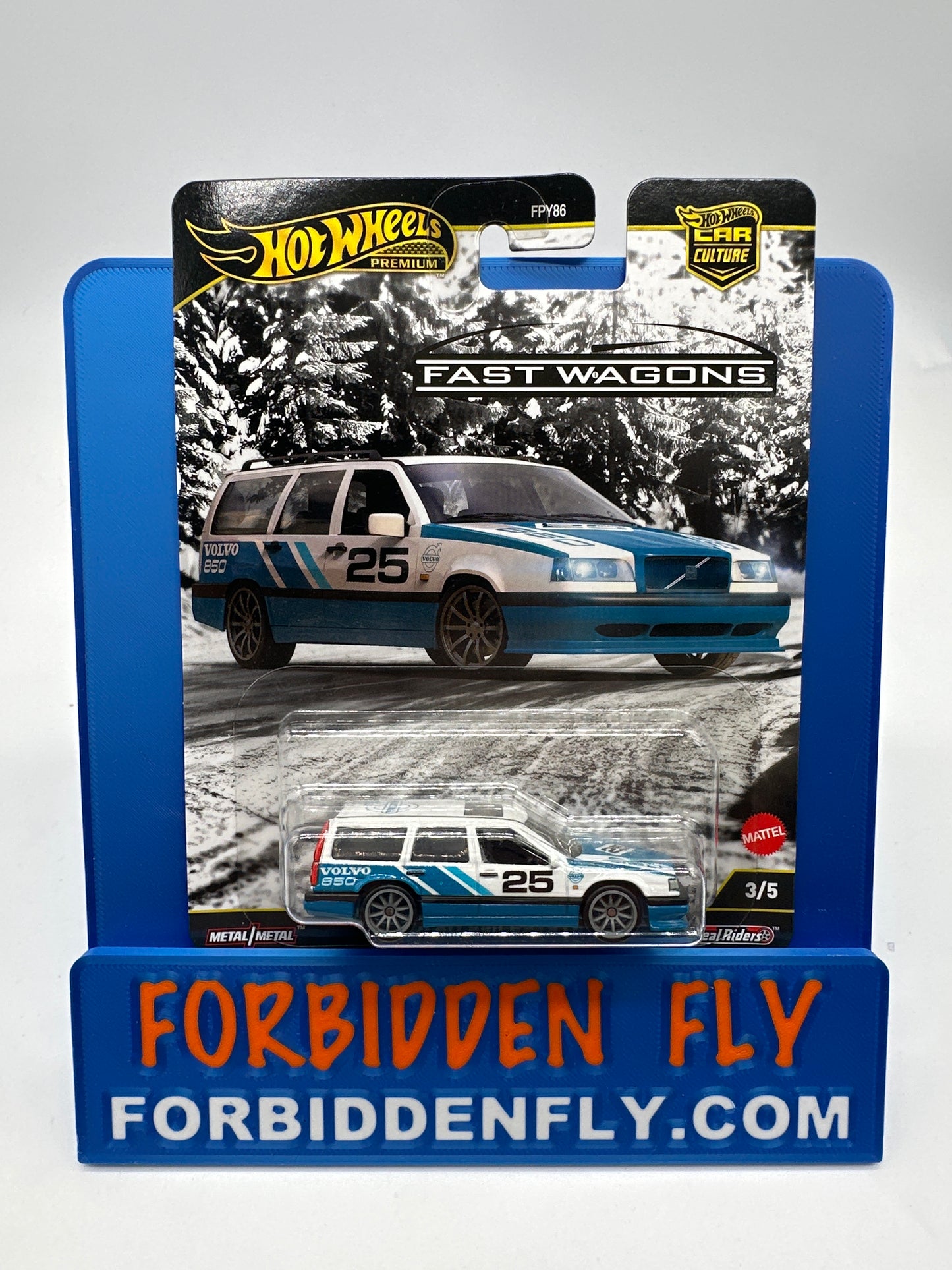 Hot Wheels Car Culture Premium - 2025 Fast Wagons Series - #3/5 - Volvo 850 Estate