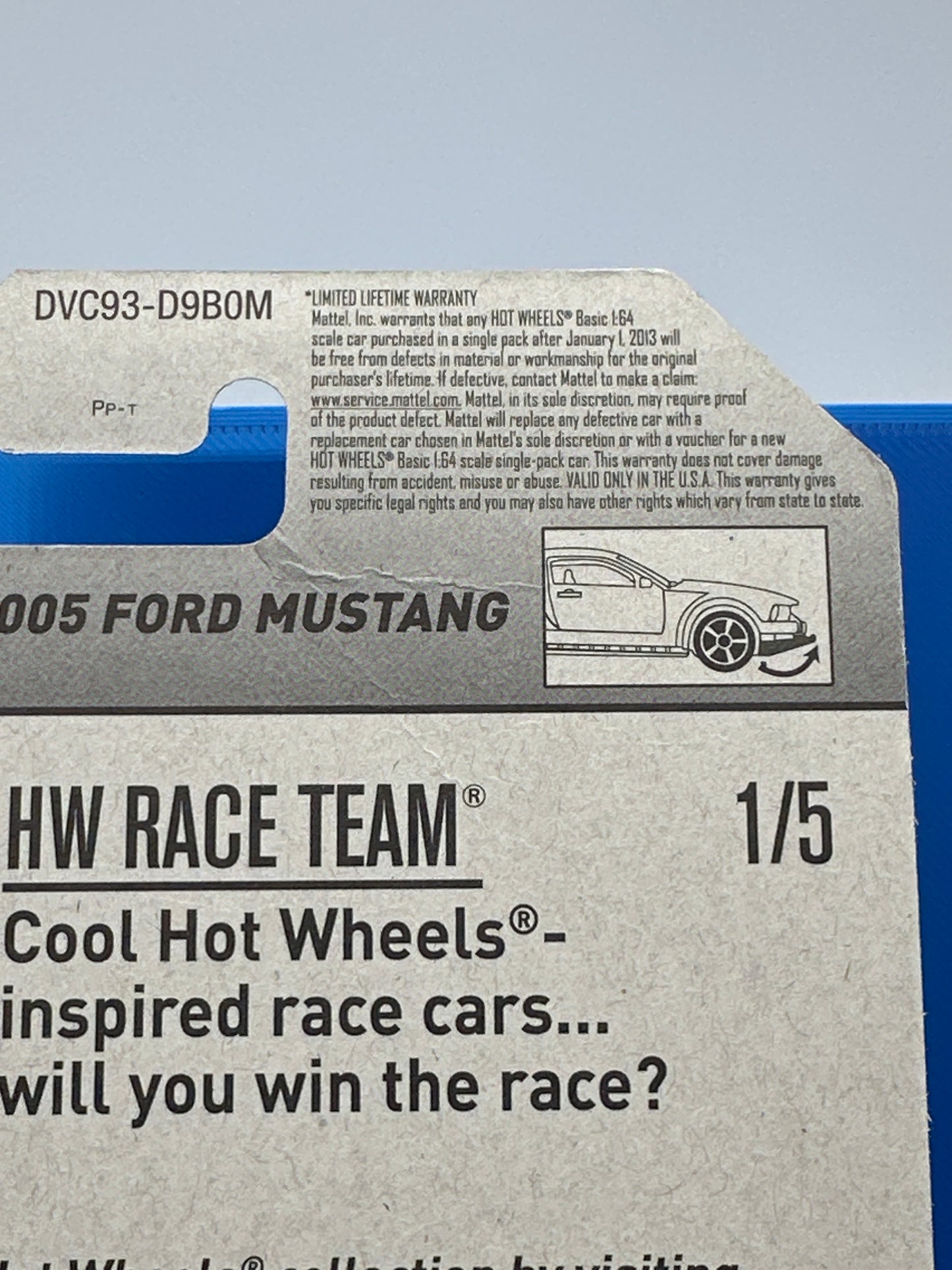 Hot Wheels 2017 Super Treasure Hunt M Case - 2005 Ford Mustang