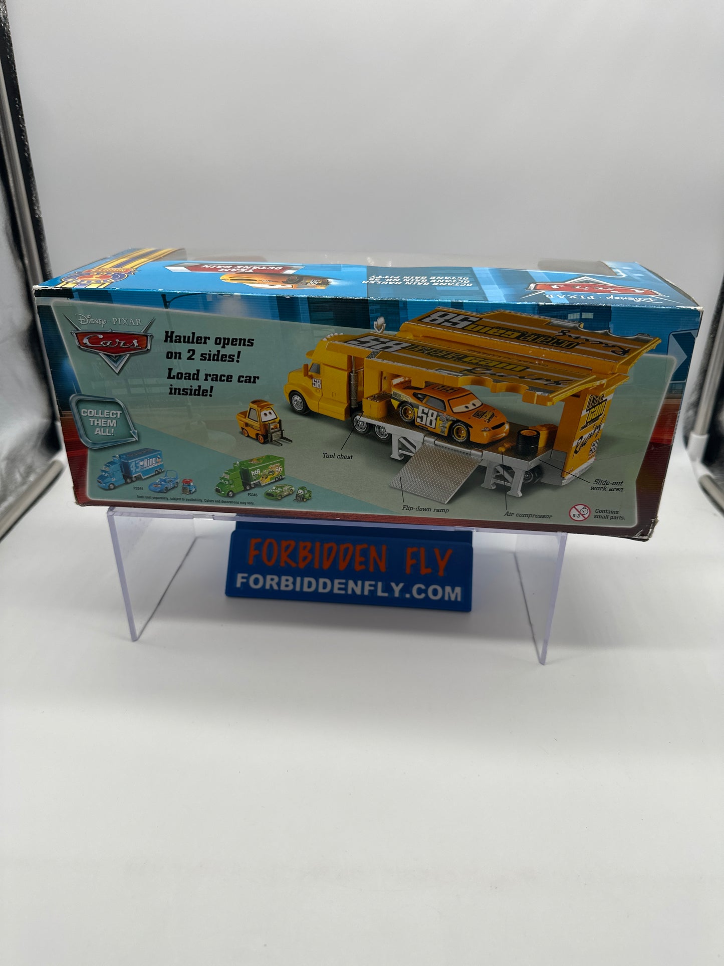 Disney Pixar Cars Movie - Piston Cup Nights - Team Octane Gain Hauler, Racer, and Pitty Multipack Set
