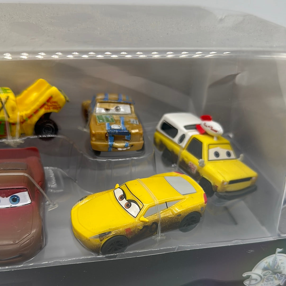 Disney Pixar Cars Movie - Disney Parks Store Exclusive Cars 3 - Thunder Hollow Demo Derby Six Car Figurine Set