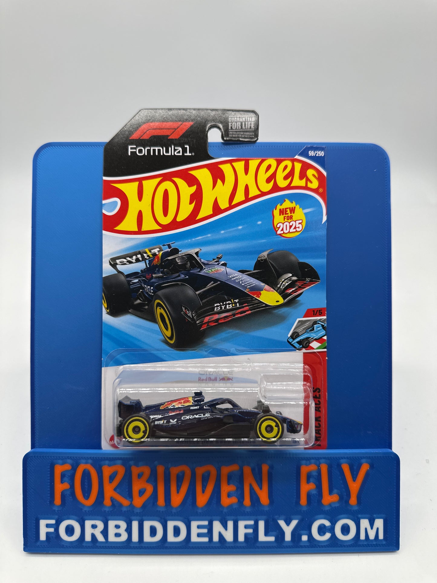 Hot Wheels 2025 C/D Case - Formula 1 Racing - Oracle Red Bull Racing