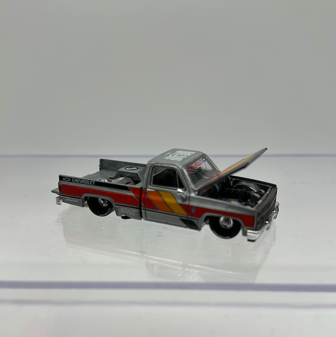 Kaido House (x MiniGT) - Raw Chase #099 - Blue Chevrolet Silverado Kaido V2