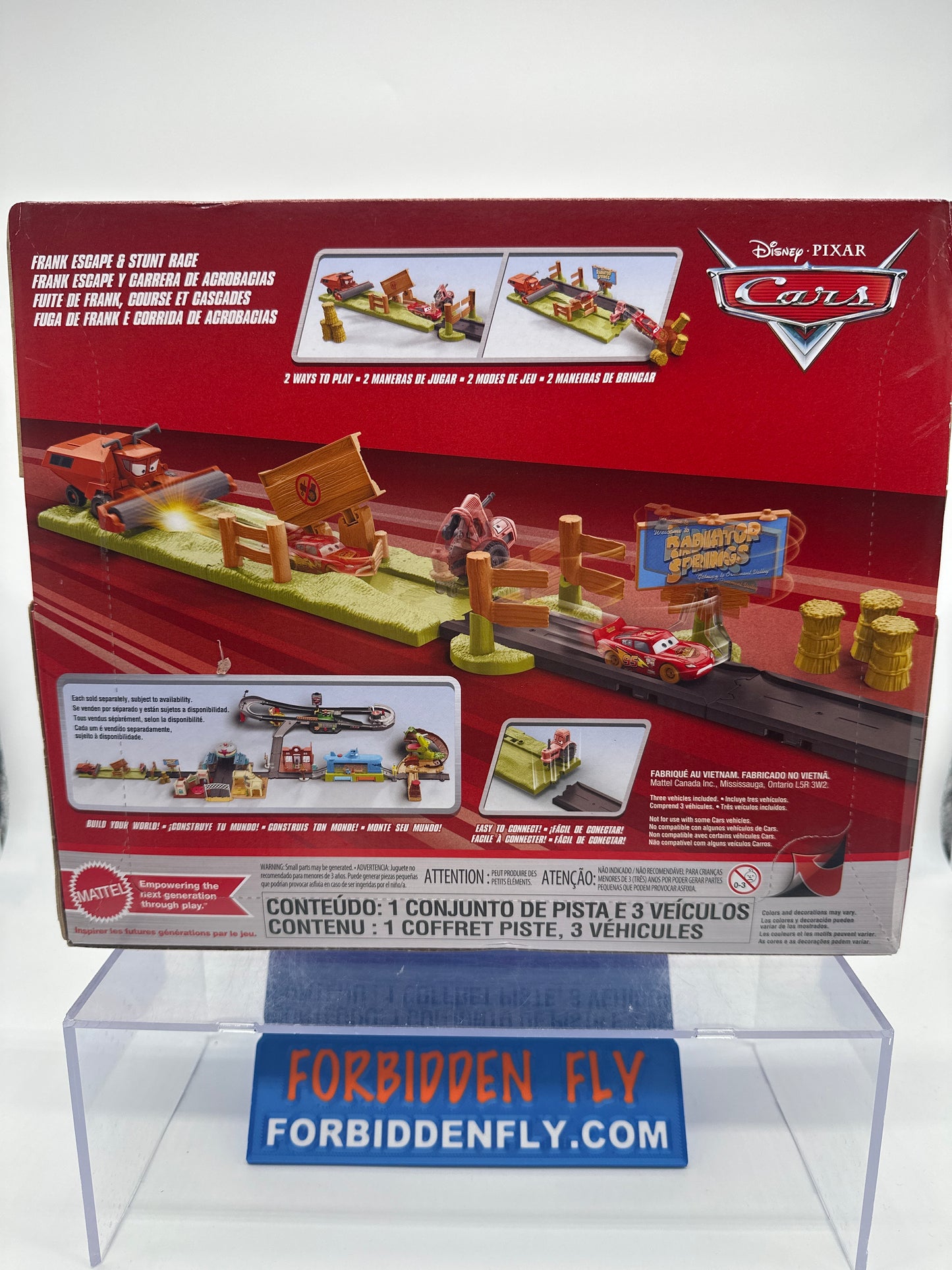 Disney Pixar Cars Movie - Frank Escape & Stunt Race Playset - Lightning McQueen, Frank, & Tractor Included