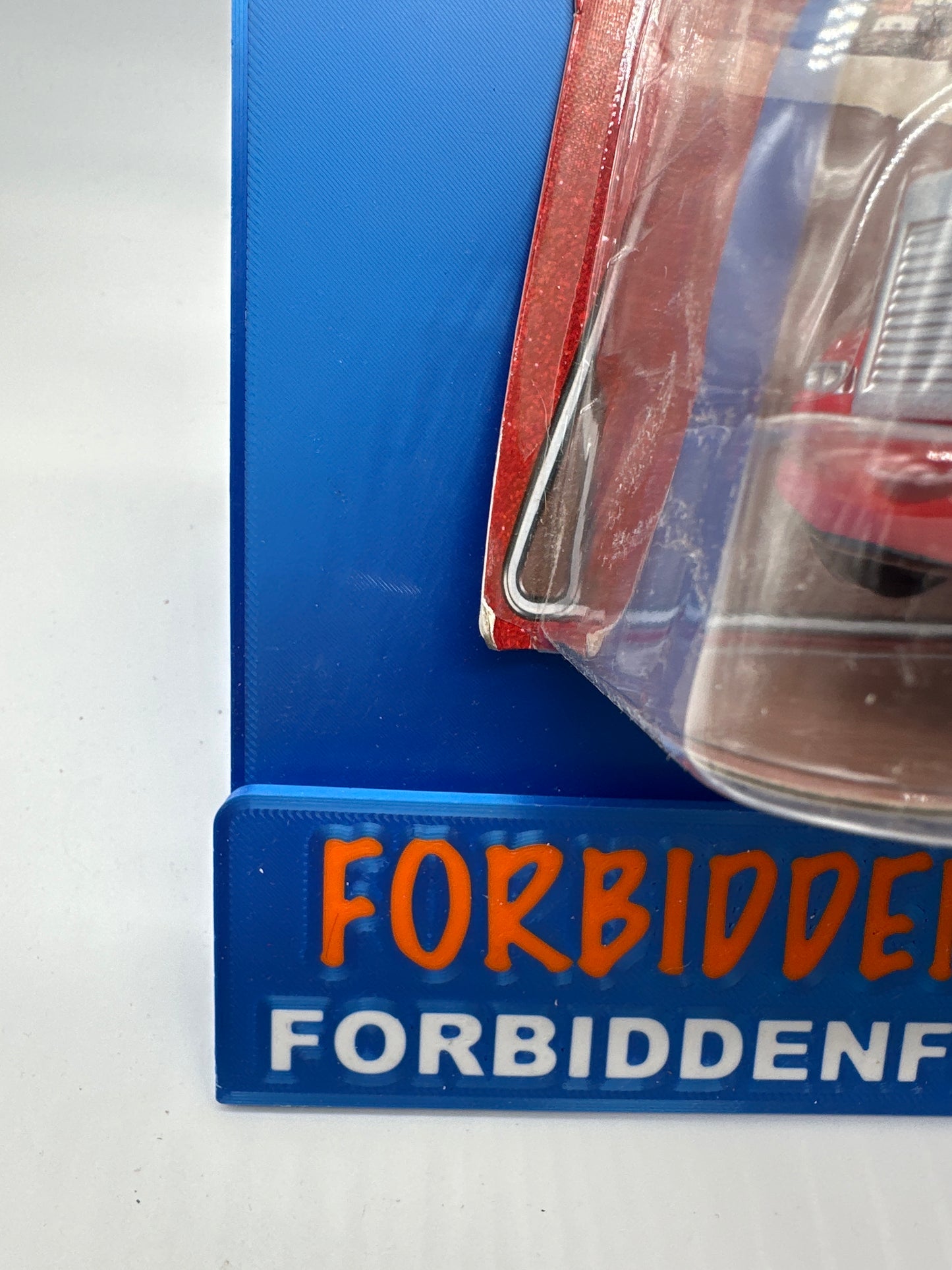 Disney Pixar Cars Movie - World of Cars Movie Scene - Deluxe Mack (Semi)