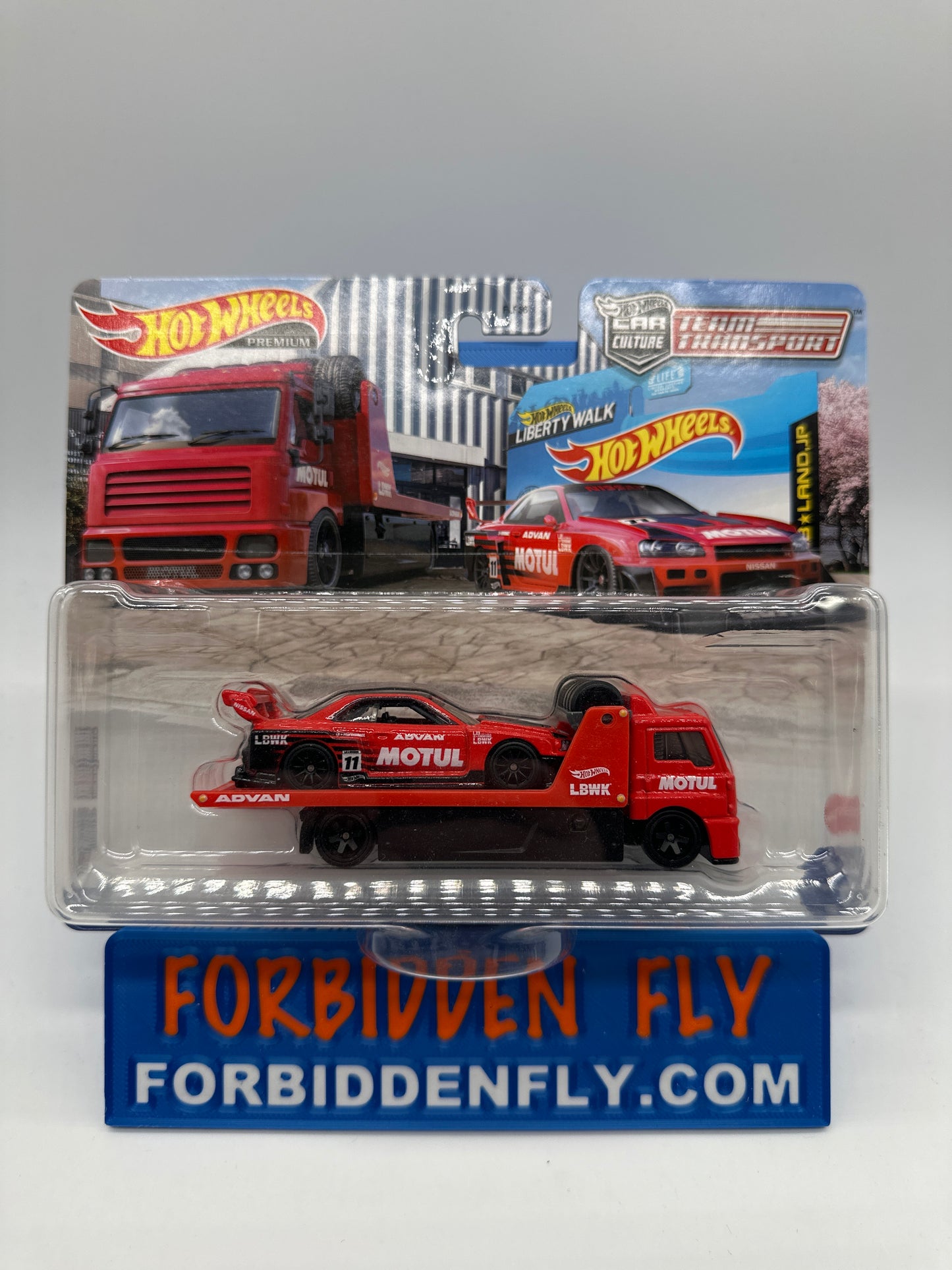 Hot Wheels Car Culture Team Transport - #44 - Liberty Walk LB-ER34 Super Silhouette Nissan Skyline & Fleet Street