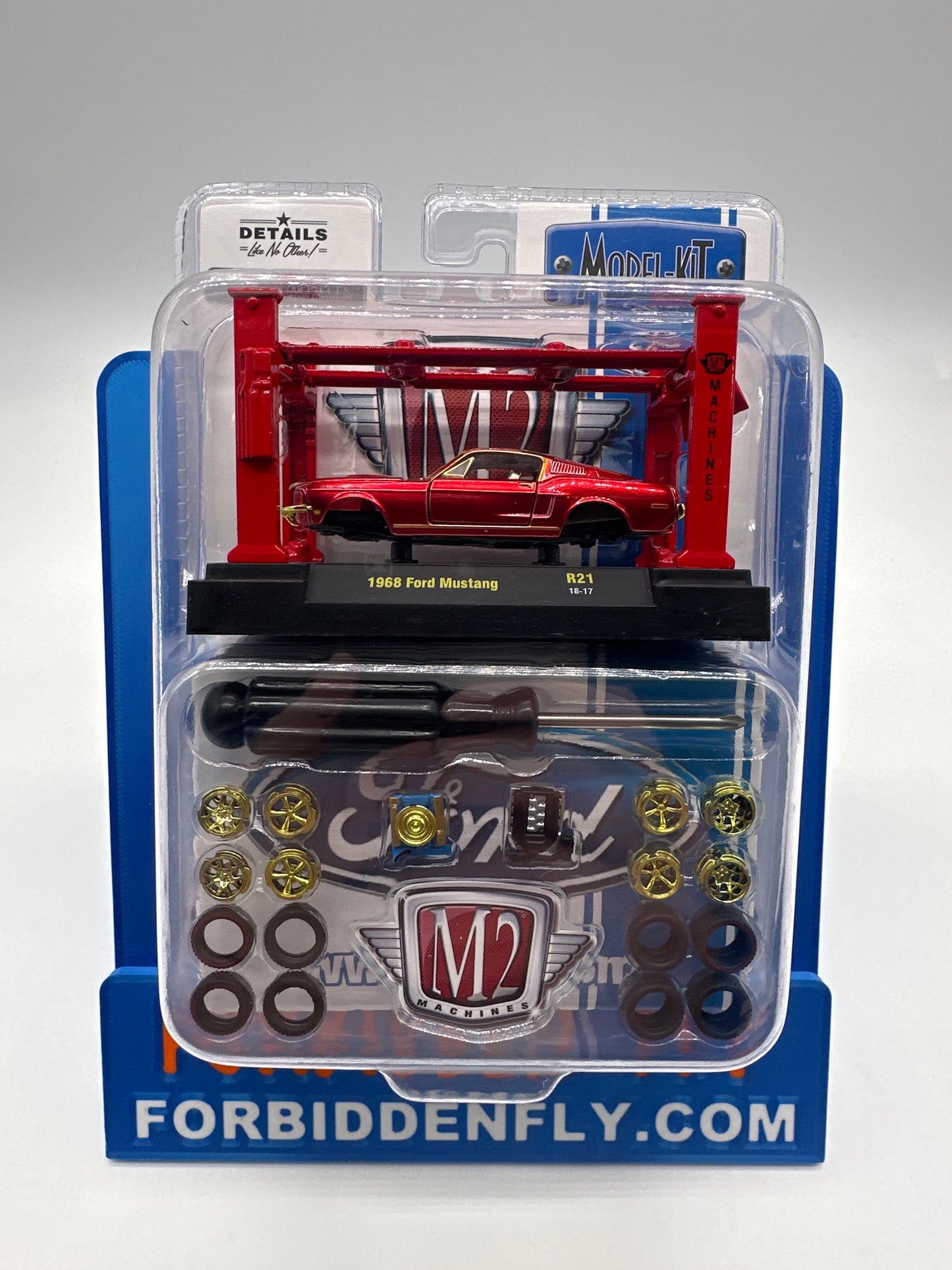 M2 Machines Model Kit - R21 - 1968 Ford Mustang - Chase