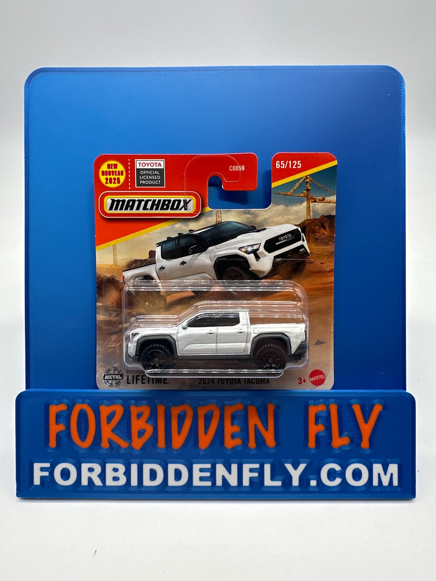 Matchbox - 2025 Mainline #65/125 - 2024 Toyota Tacoma - White - International Short Card