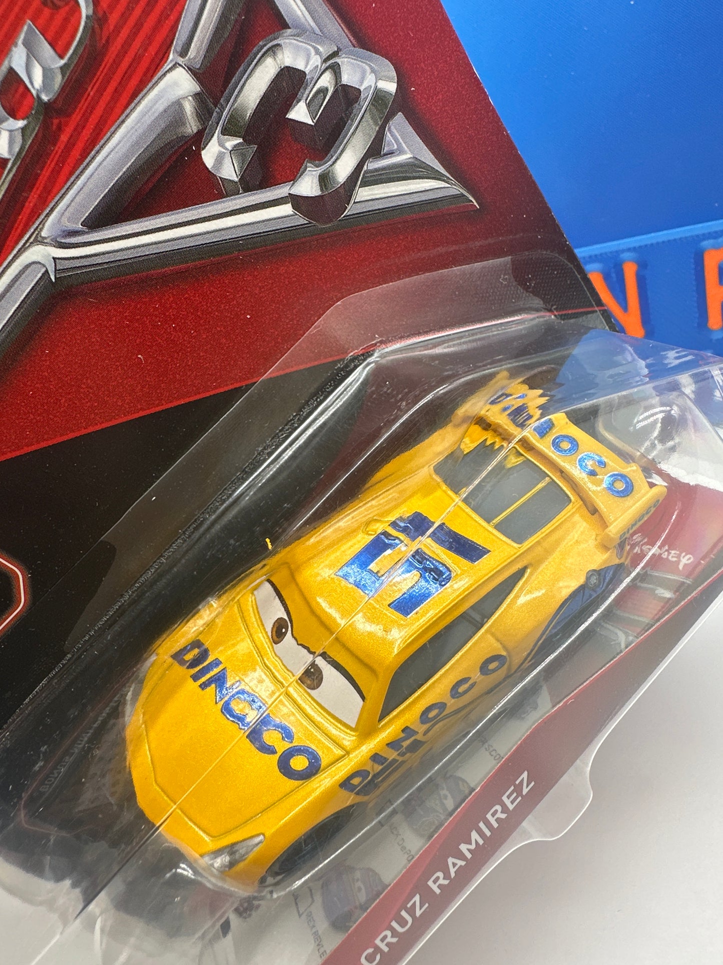 Disney Pixar Cars Movie - Cars 3 - Dinoco Cruz Ramirez #51 (Metallic Logo)