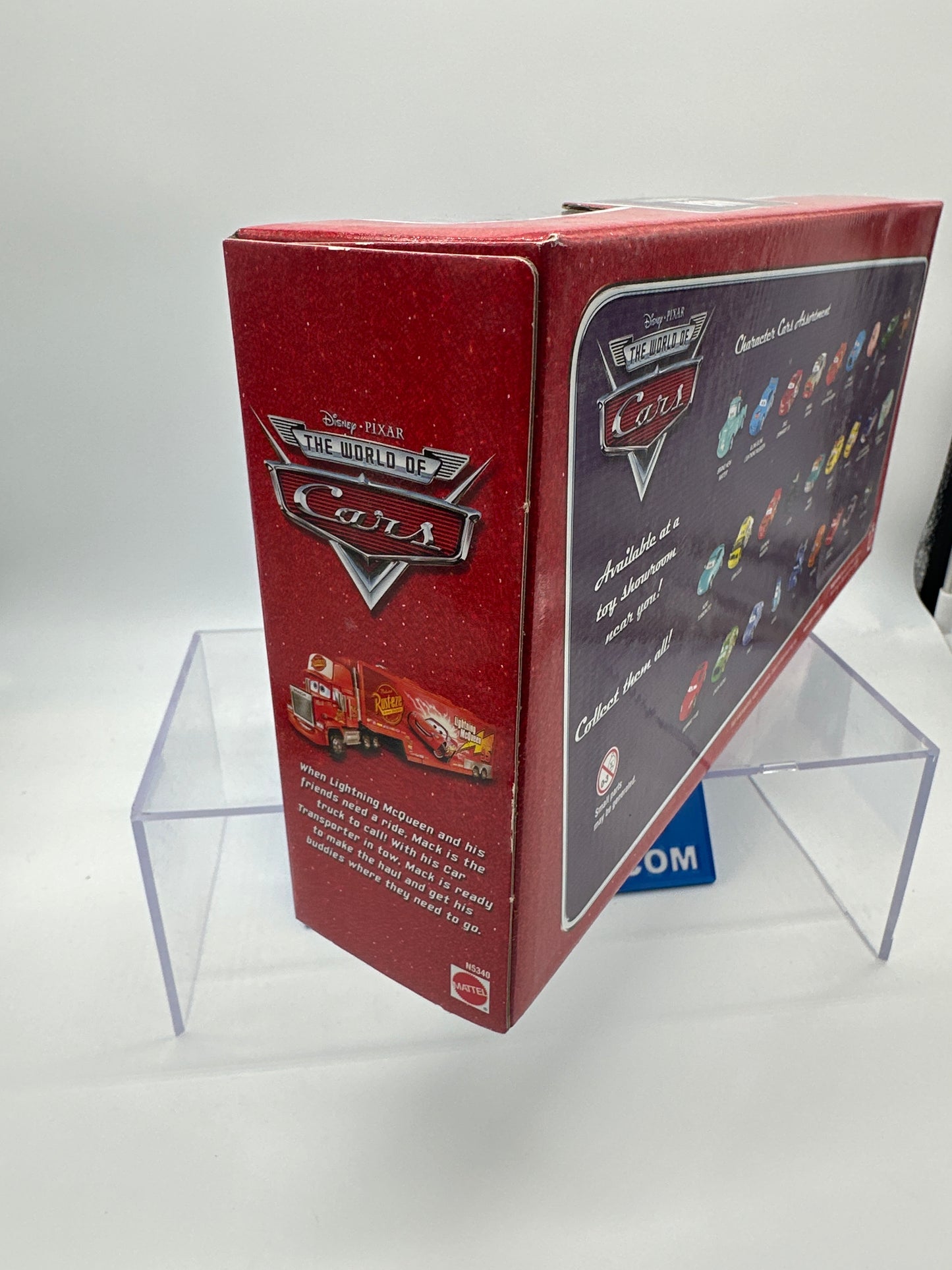 Disney Pixar Cars Movie - World of Cars - Mack Transporter Hauler with 3 Cars Set