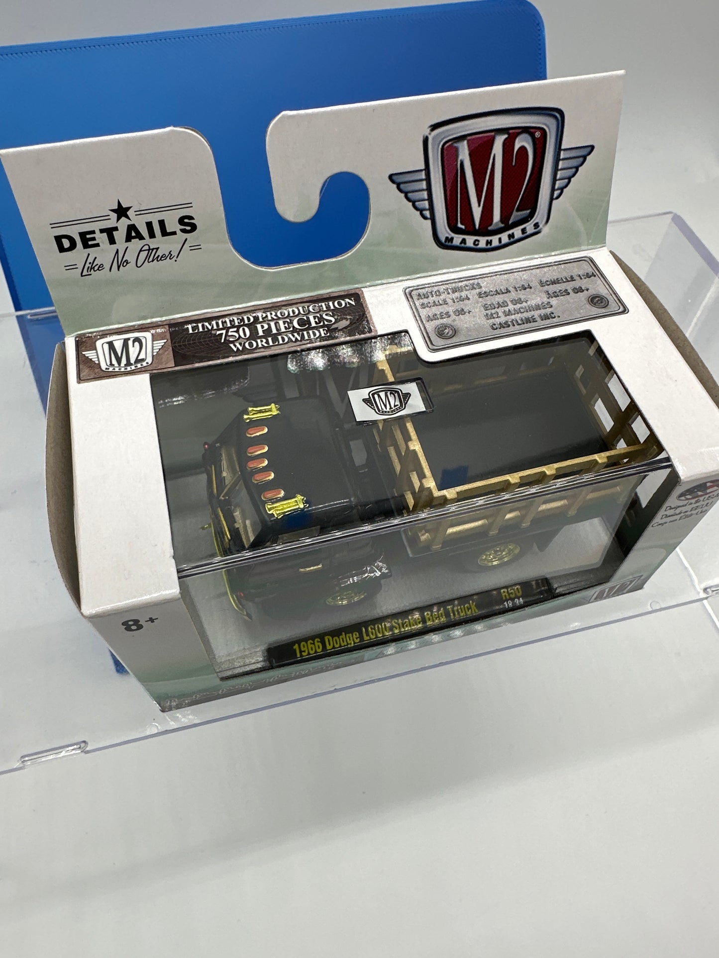 M2 Machines Acrylic Boxed Car - Auto Trucks Series R50 - 1966 Dodge L600 Stake Bed Truck - Chase