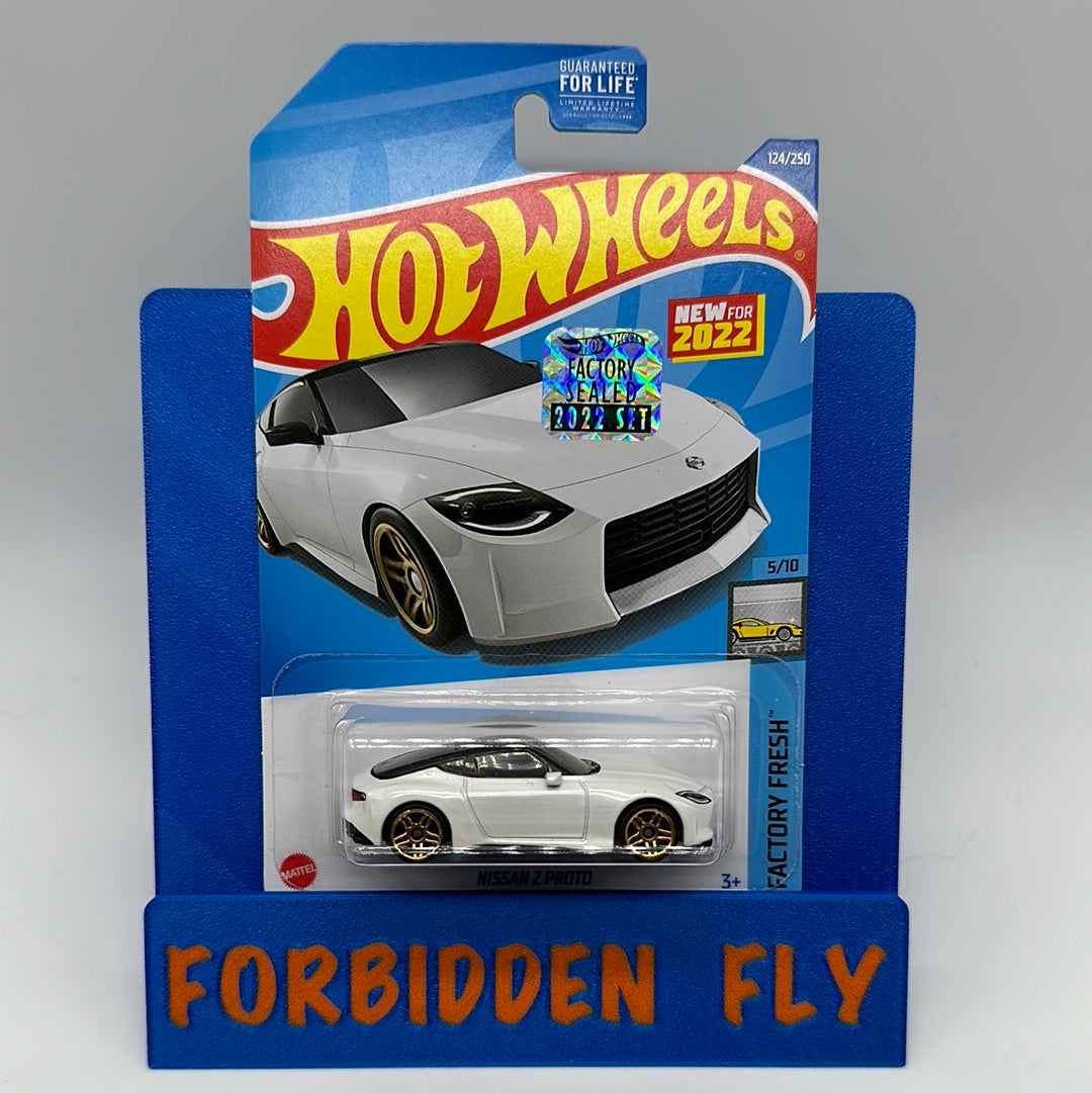 Hot Wheels Mainline - Factory Stickered 2022 - White Nissan Z Proto
