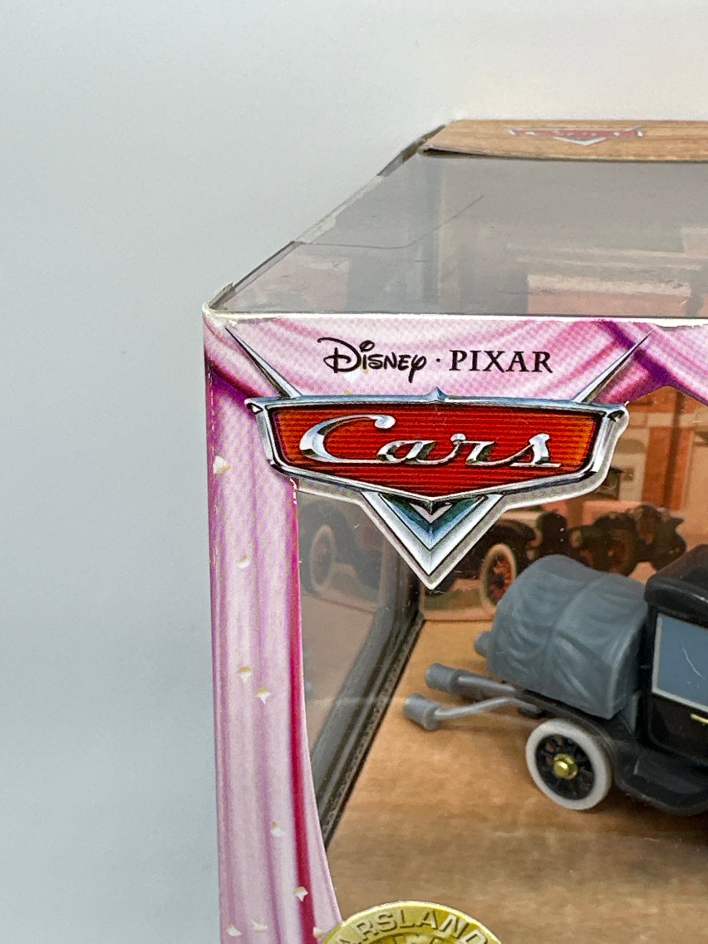Disney Pixar Cars Movie - Cars Land Exclusive - 1st Anniversary Wedding Day Gift Pack - Time Travel Mater - Stanley And Lizzie