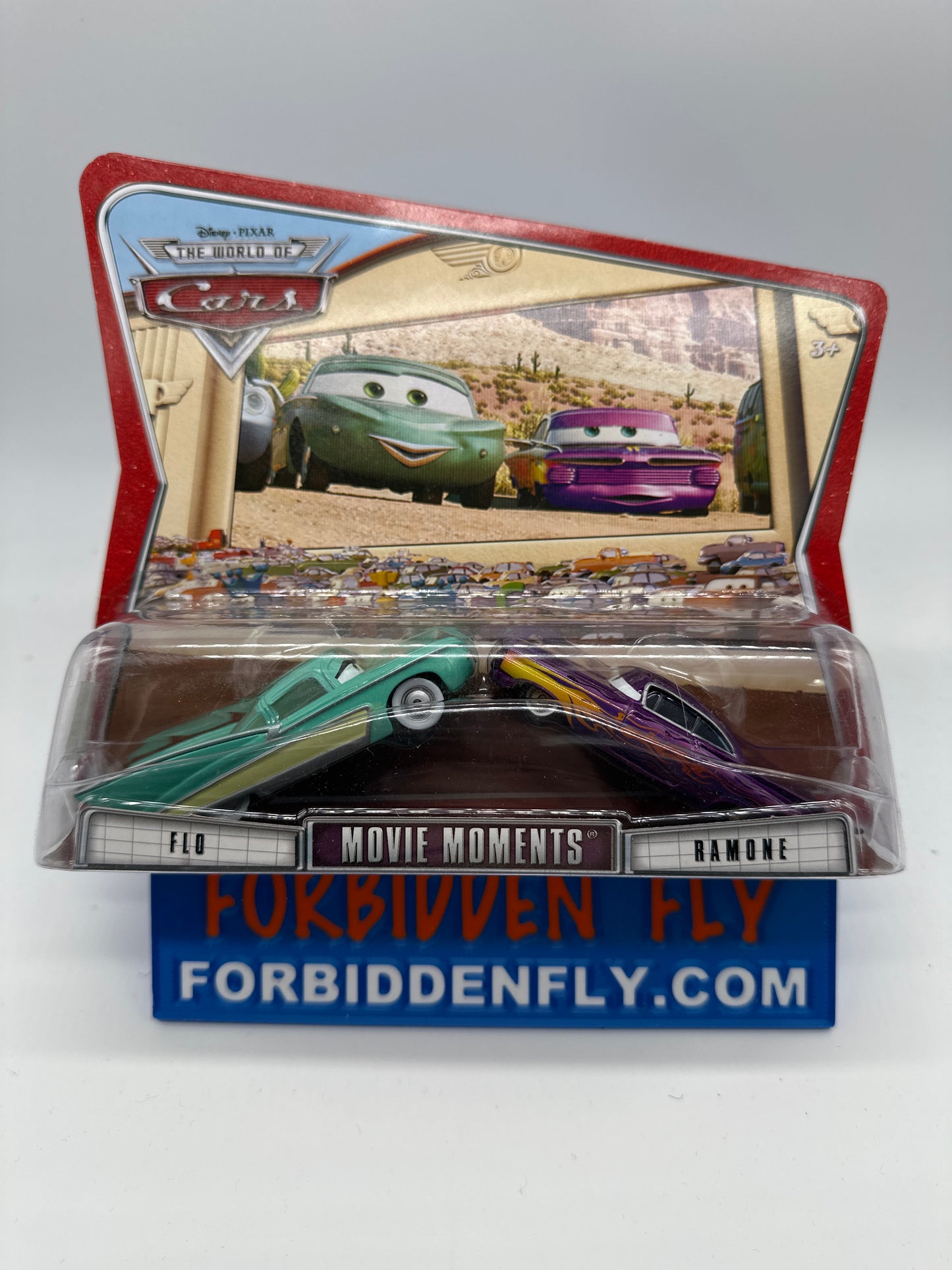 Disney Pixar Cars Movie - World of Cars Two Pack - Movie Moments Flo & Ramone