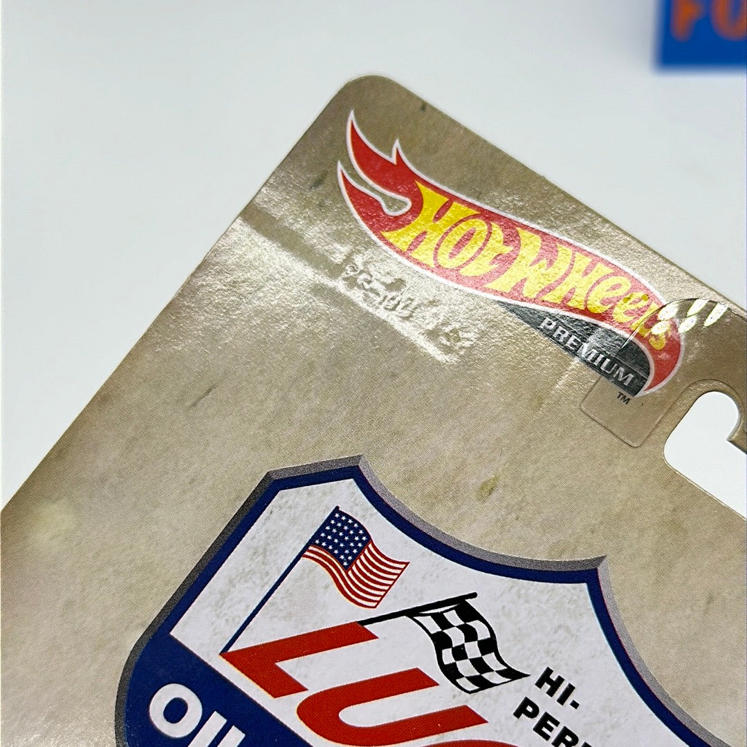 Hot Wheels Premium - Pop Culture Entertainment 2023 Mix U Single #2/5 - Lucas Oil Custom ‘62 Chevy Pickup