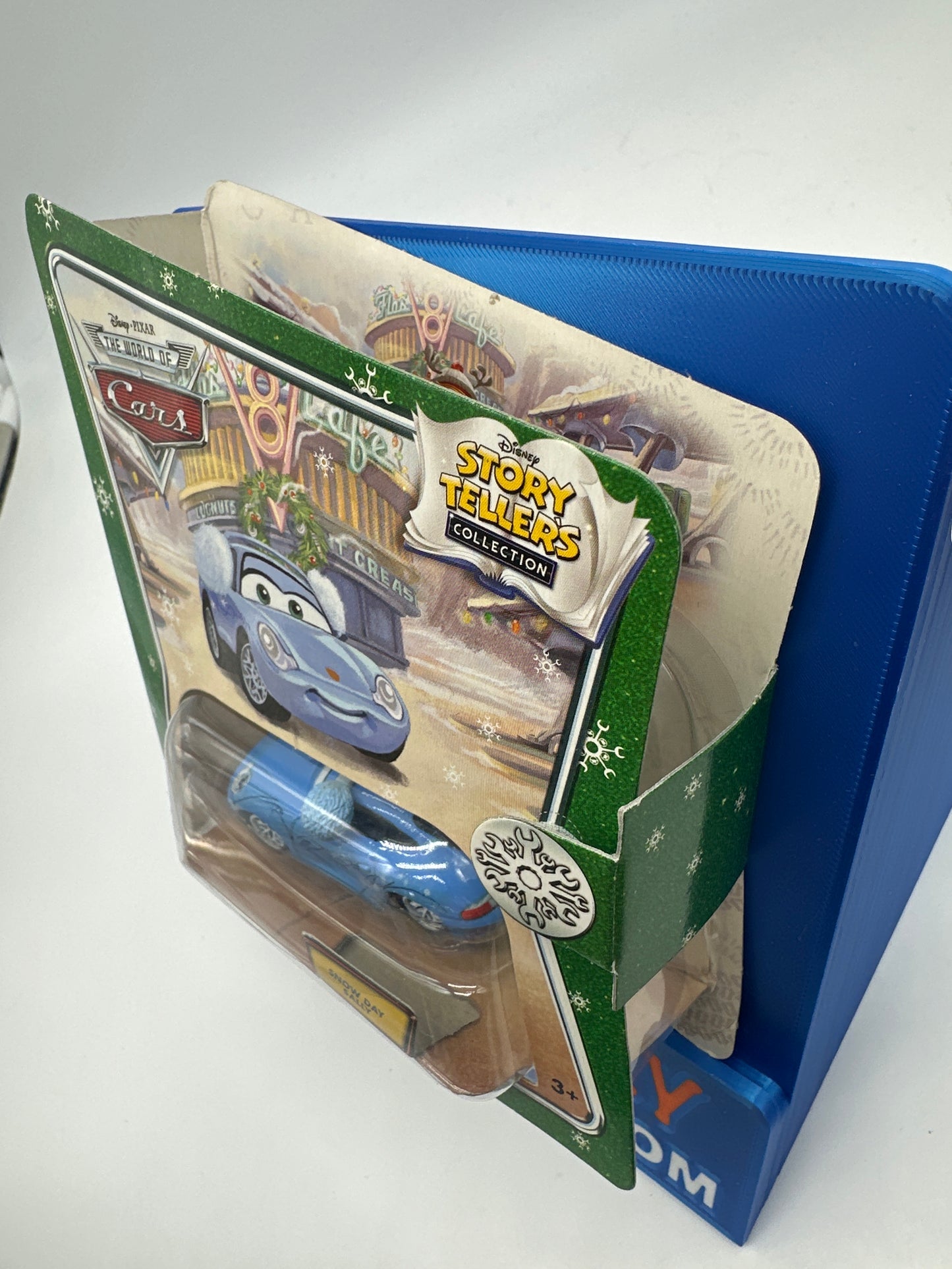 Disney Pixar Cars Movie - Story Tellers Collection Holiday Series - Snow Day Sally