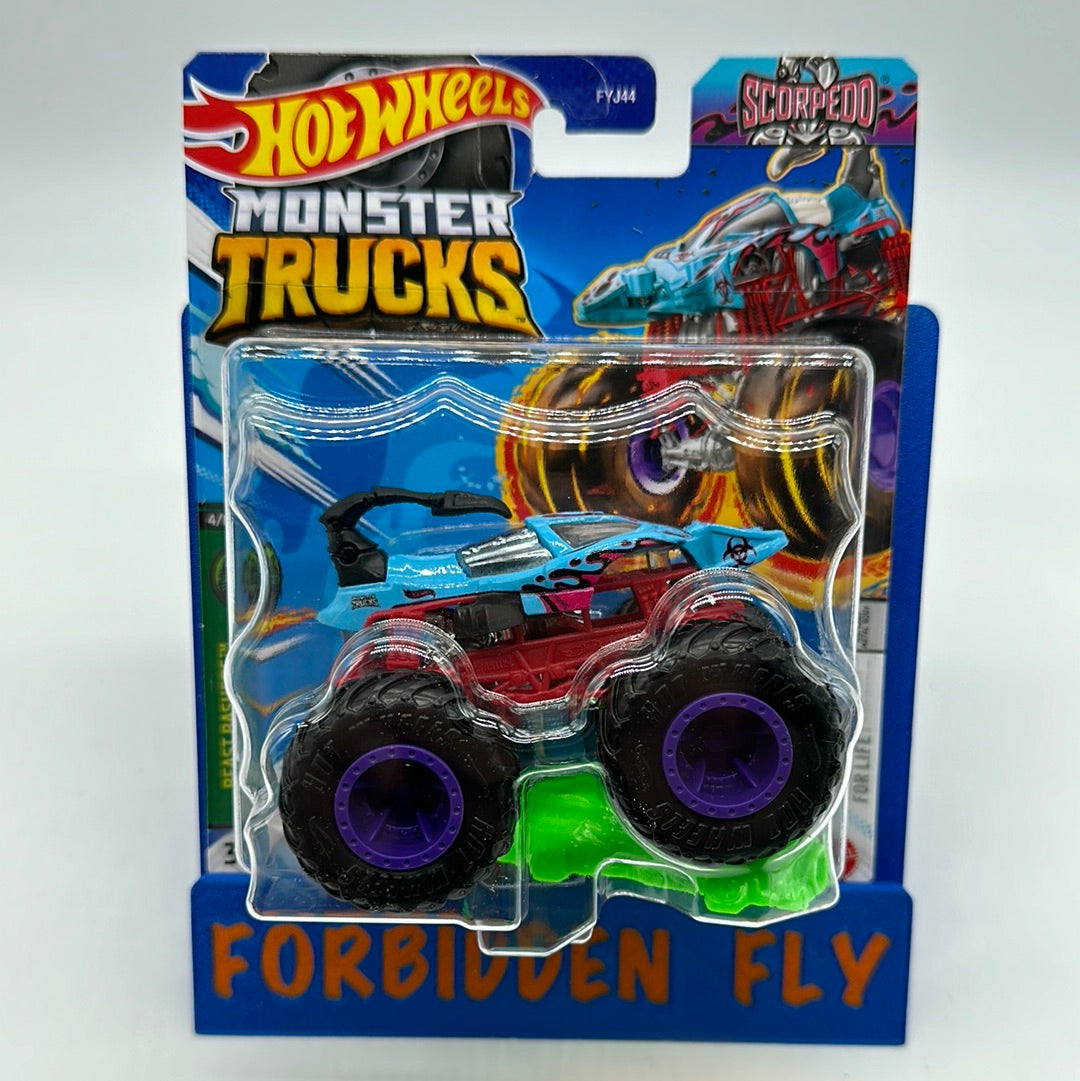 Hot Wheels Monster Trucks - w/ Connect and Crash Car - Scorpedo