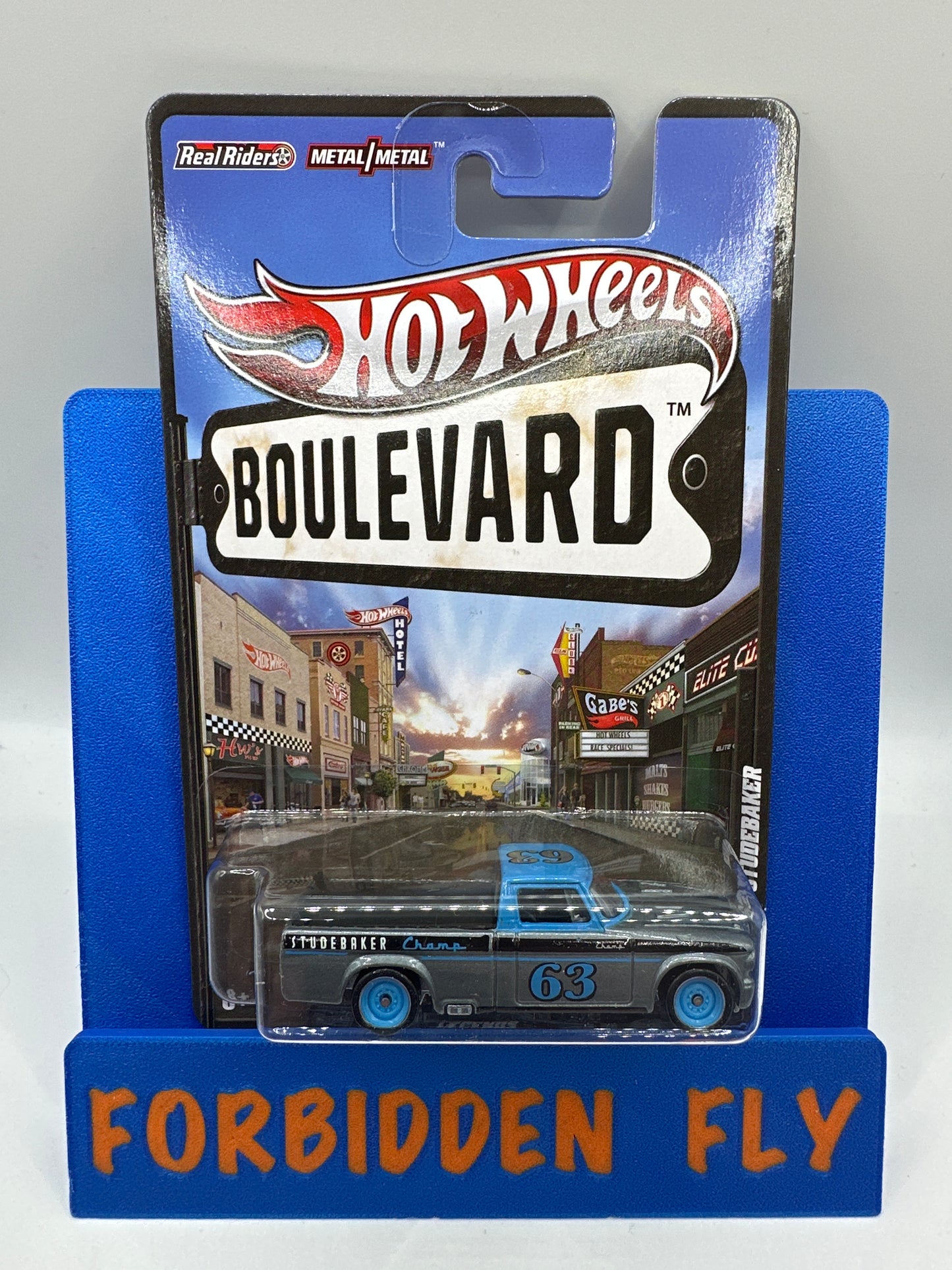 Hot Wheels Premium 2012 Boulevard Series Single - Legends - ‘63 Studebaker