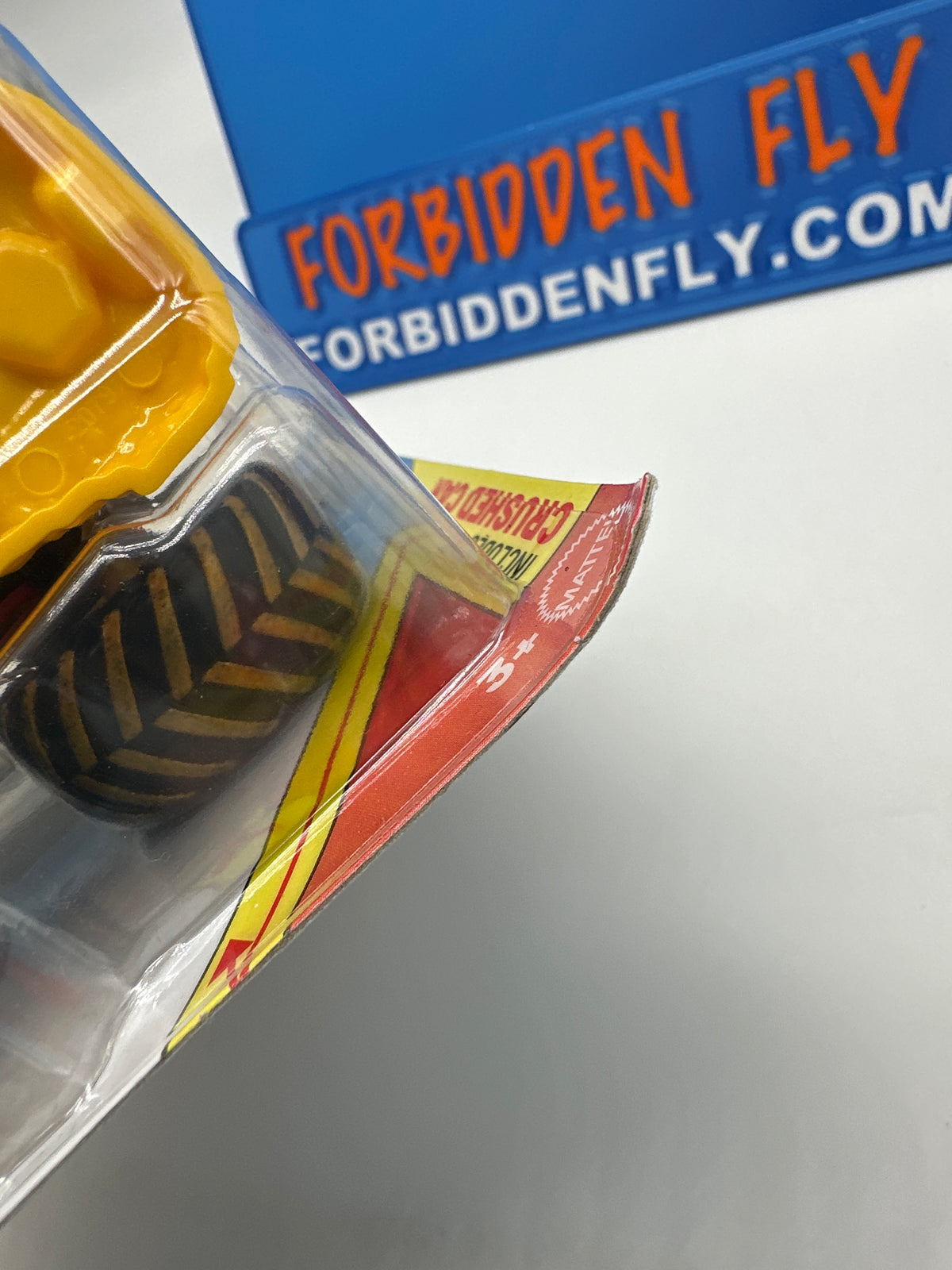 Hot Wheels Monster Trucks - 2026 Treasure Hunt - Will Trash It All (w/ Crushed Car)
