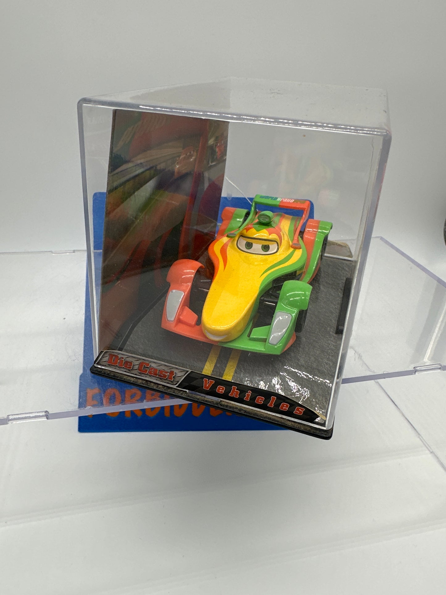 Disney Pixar Cars Movie - Disney Store Parks 1:43 Exclusive - Rip Clutchgoneski