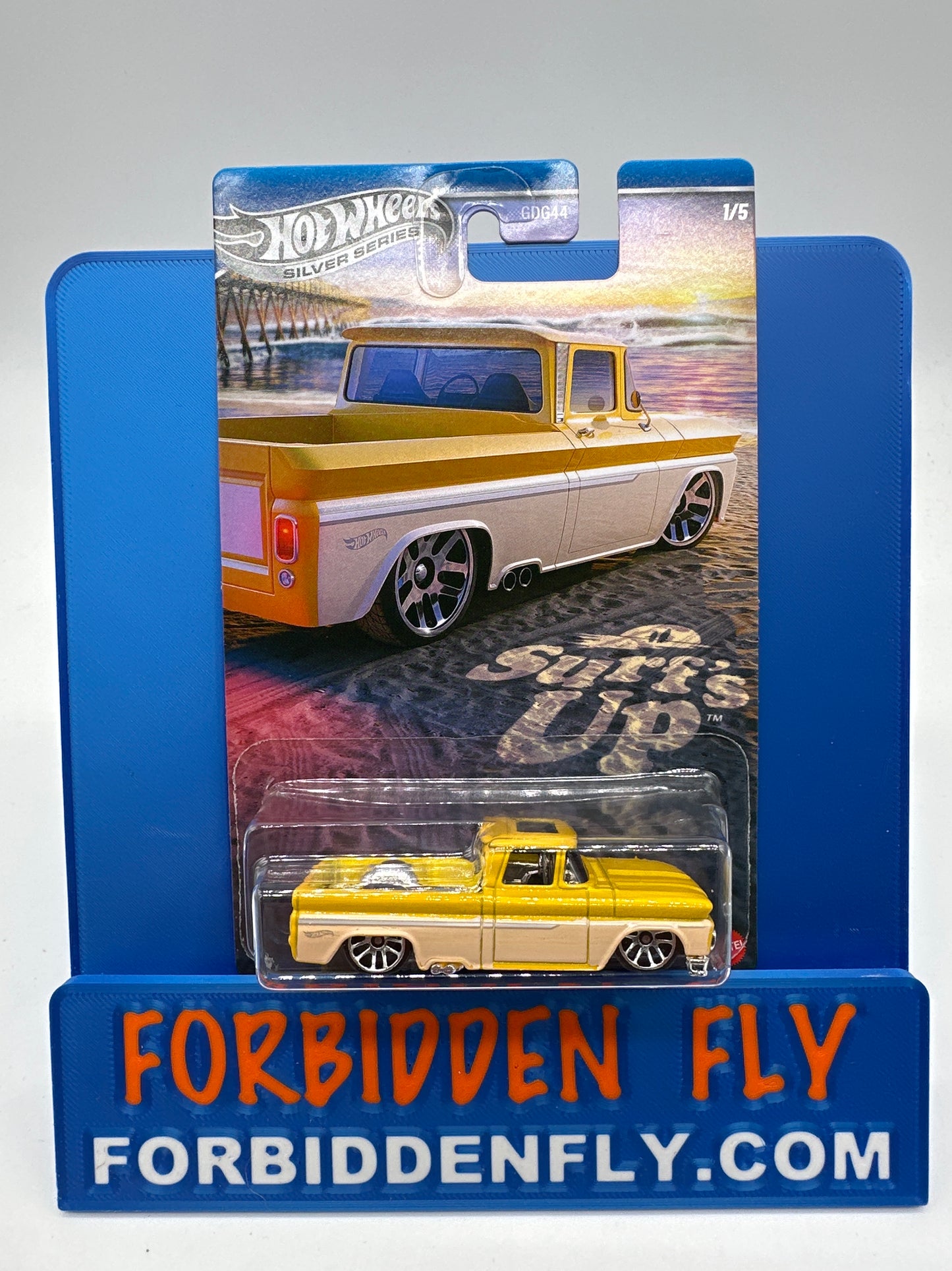 Hot Wheels 2025 Wal Mart Exclusive - Surf’s Up Series #1/5 - Custom ‘62 Chevy Pickup