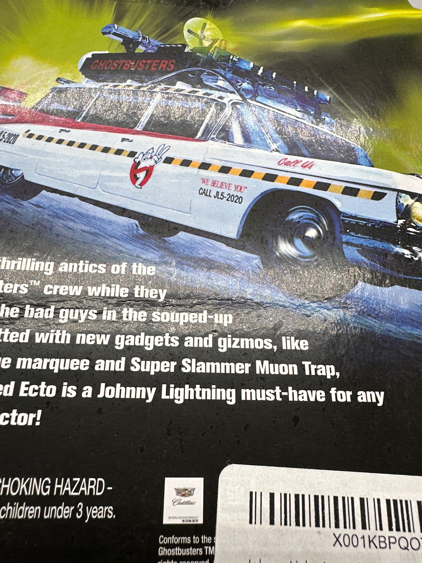 Johnny Lightning - 2017 Silver Screen Machines Release - Ghostbusters - 1969 Cadillac Eldorado - Ecto 1A