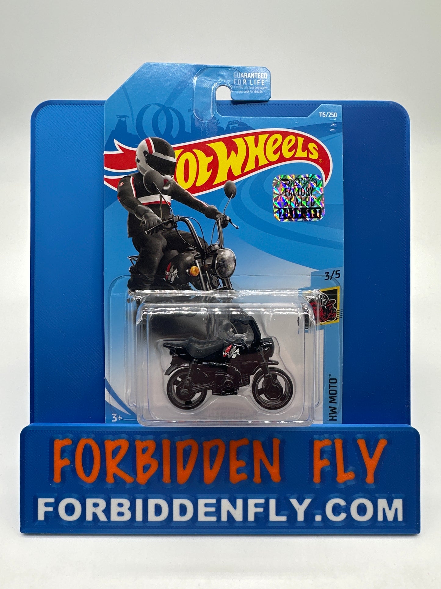 Hot Wheels 2019 Factory Stickered Regular Treasure Hunt - Honda Monkey Z50