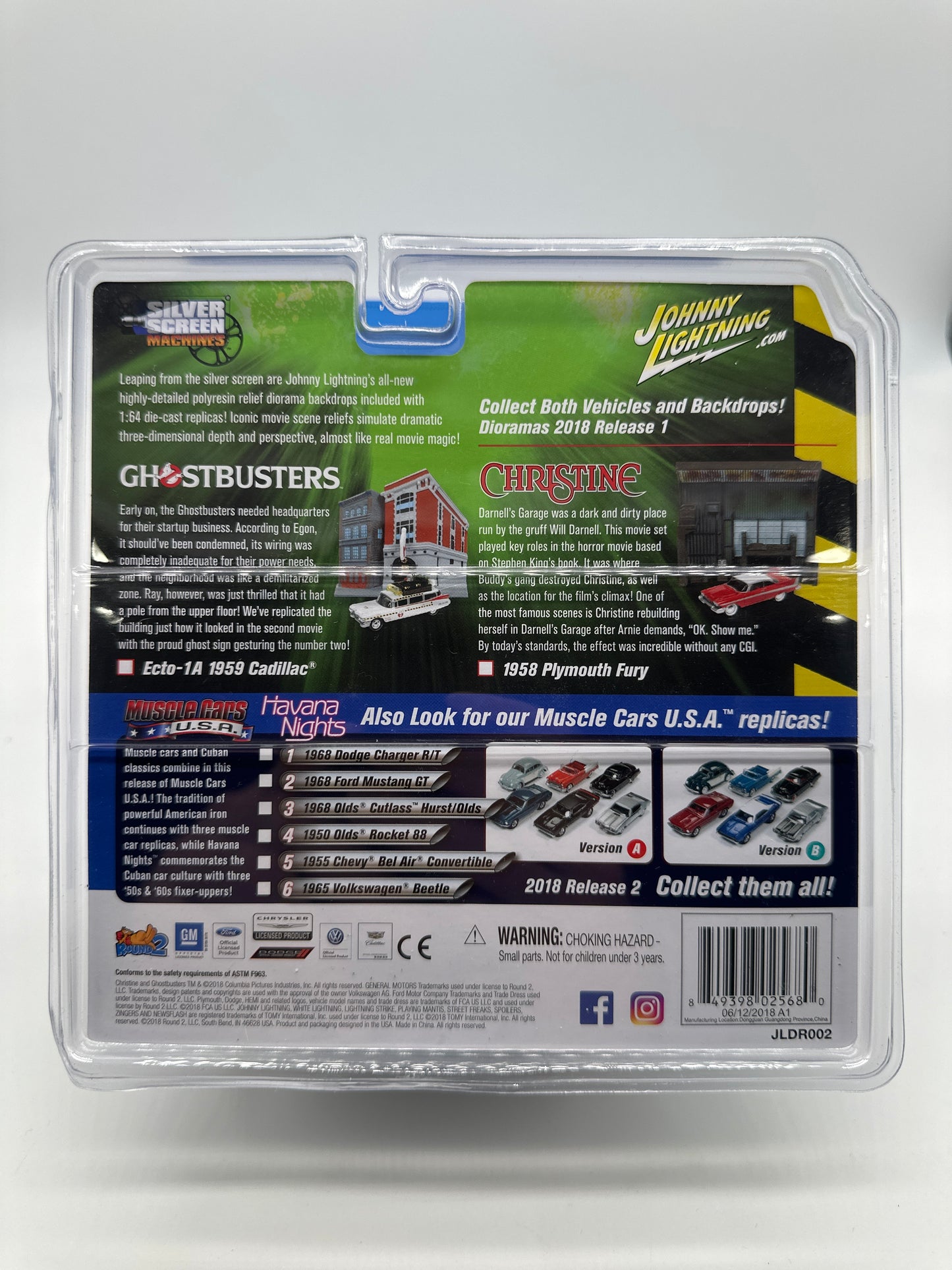 Johnny Lightning Silver Screen Machines Series - Ghostbusters Headquarters With Ecto-1A 1959 Cadillac