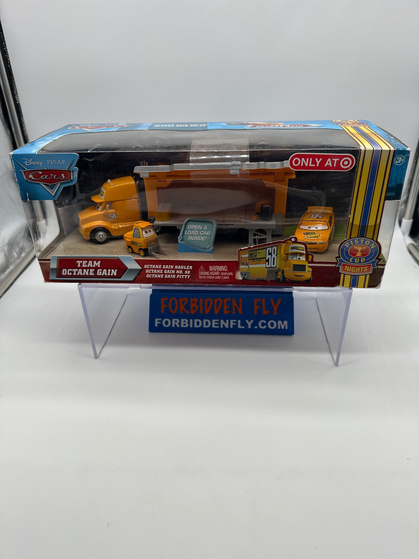 Disney Pixar Cars Movie - Piston Cup Nights - Team Octane Gain Hauler, Racer, and Pitty Multipack Set