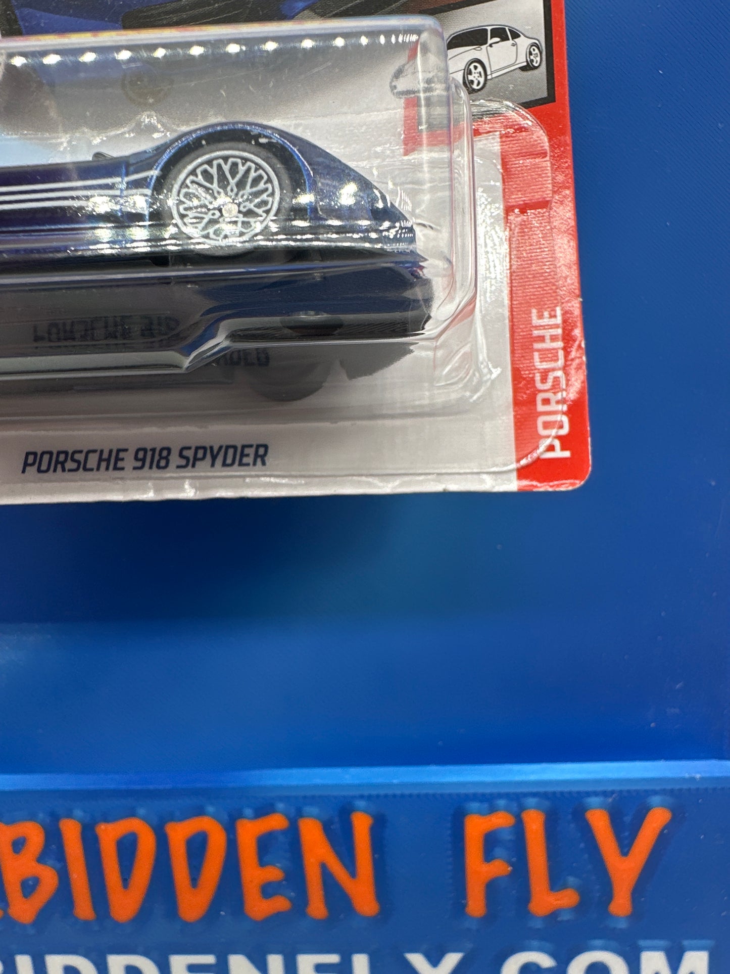 Hot Wheels Super Treasure Hunt - 2020 D Case - Porsche 918 Spyder