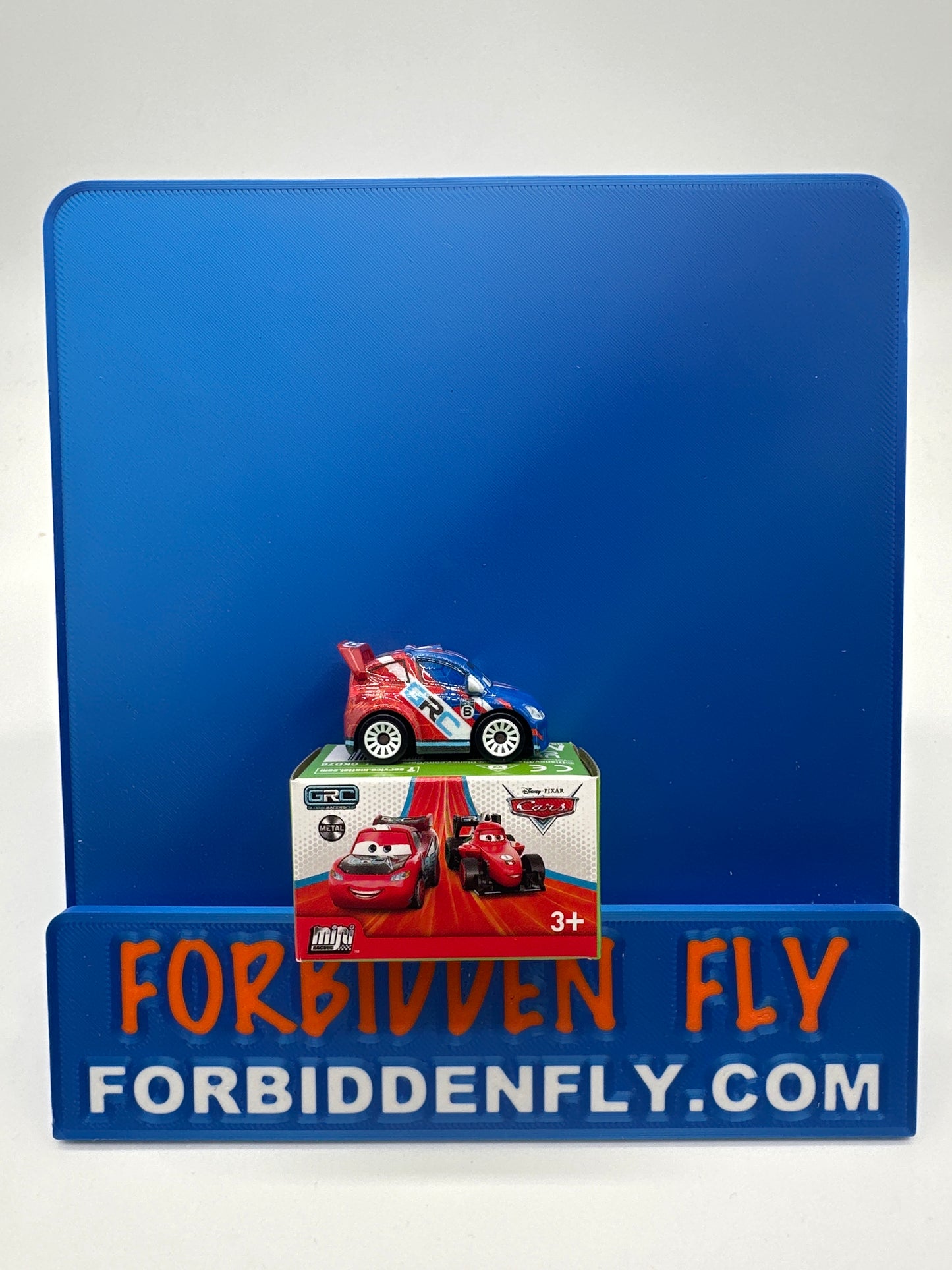 Disney Pixar Cars Movie Metal Mini Racers - 2024 Series 4 #38 - GRC Raoul Caroul (unopened)