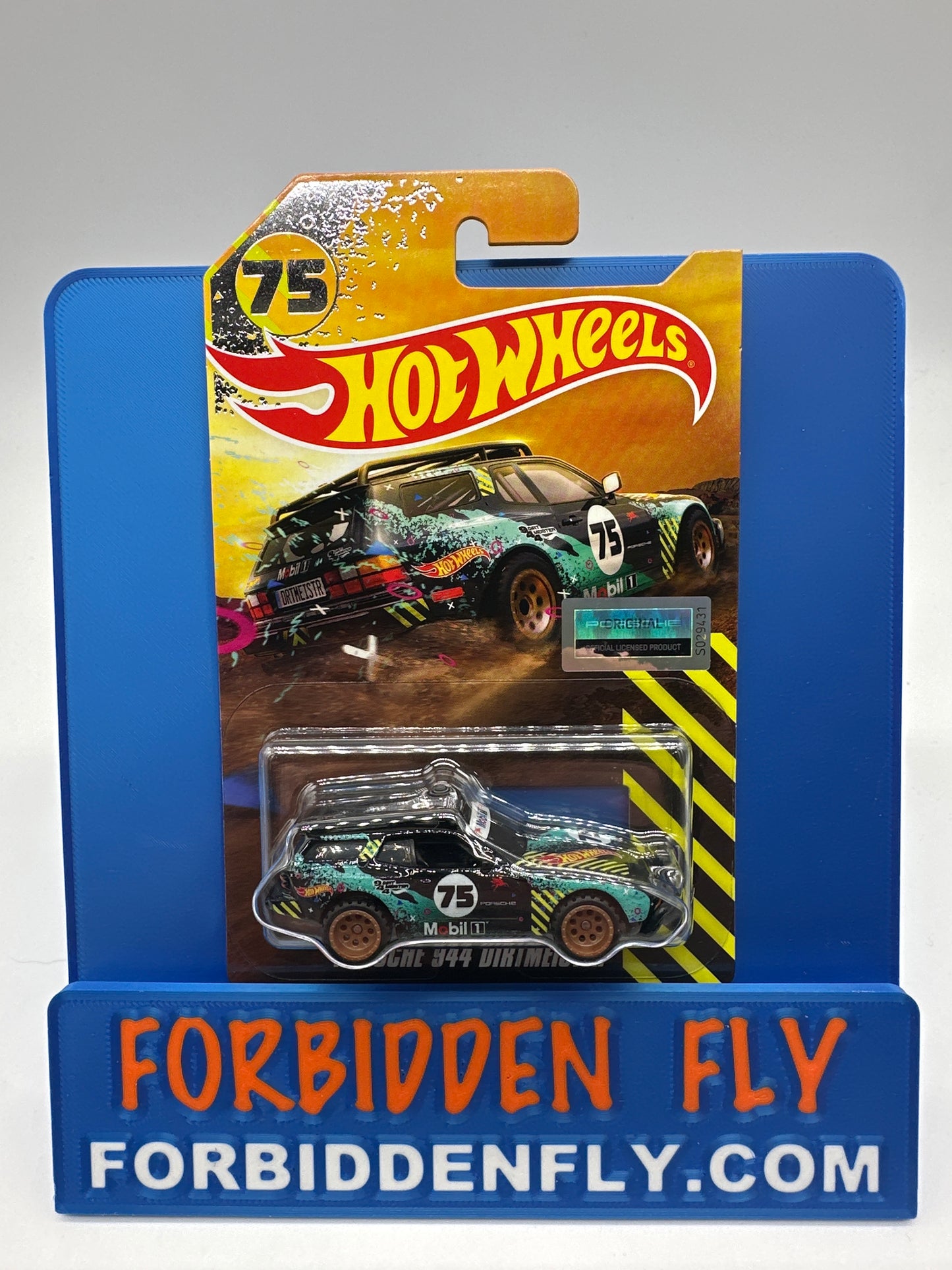 Hot Wheels RLC Red Line Club - 2024 Release - Porsche 944 Dirtmeister