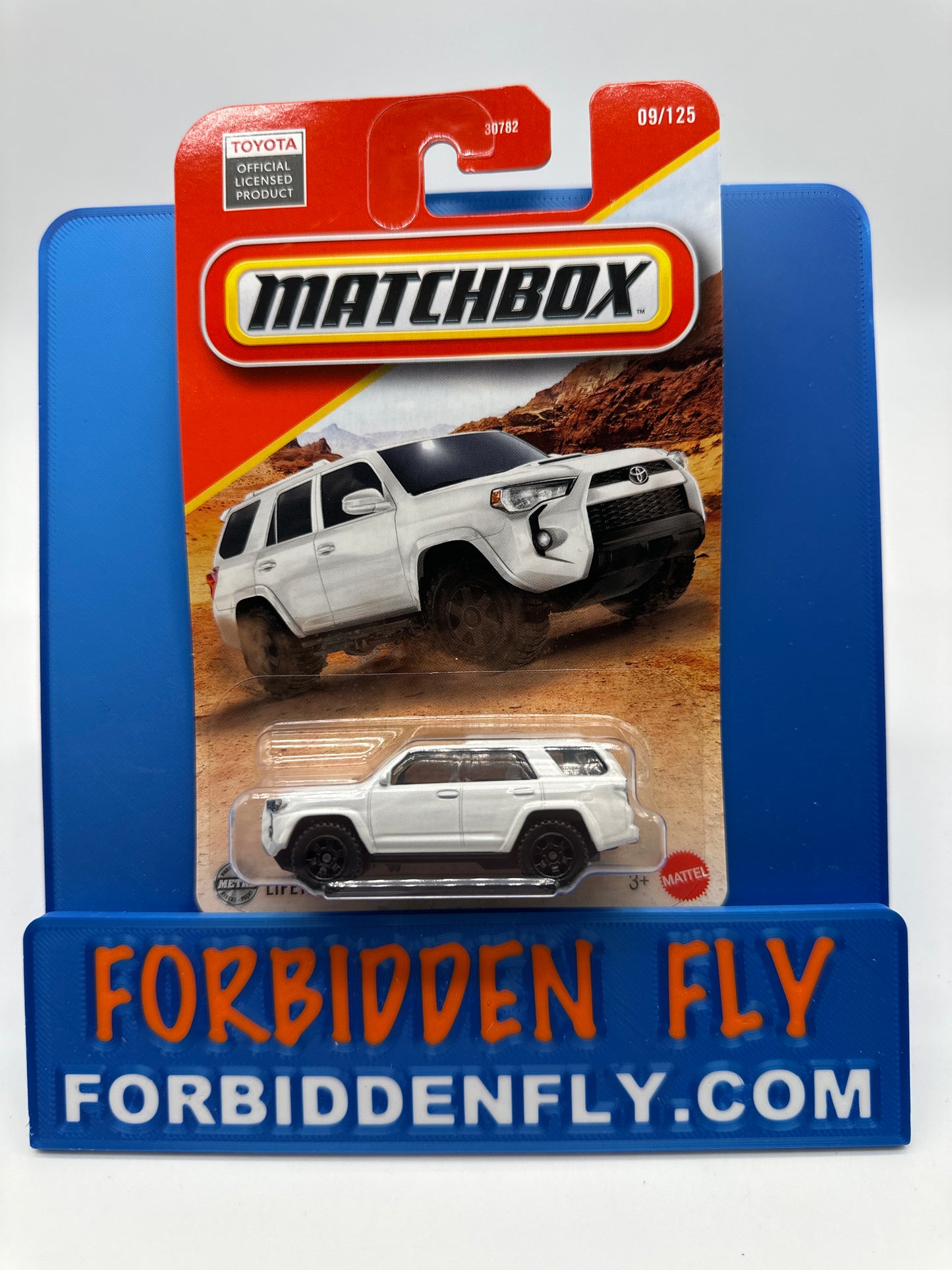 Matchbox 2025 - #09/125 - Toyota 4Runner - White