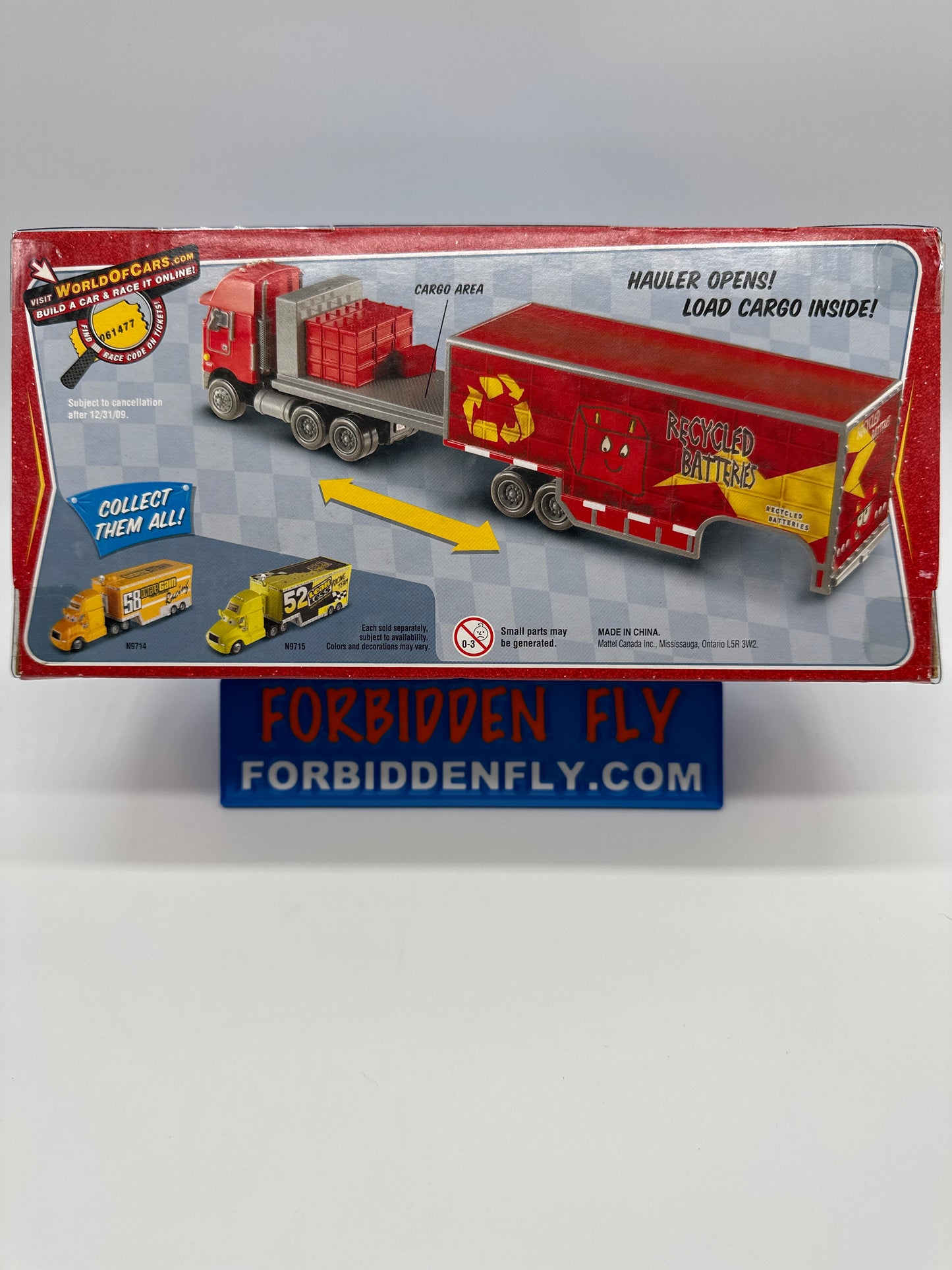 Disney Pixar Cars Movie - Race O Rama Series - Jerry Recycled Batteries Hauler