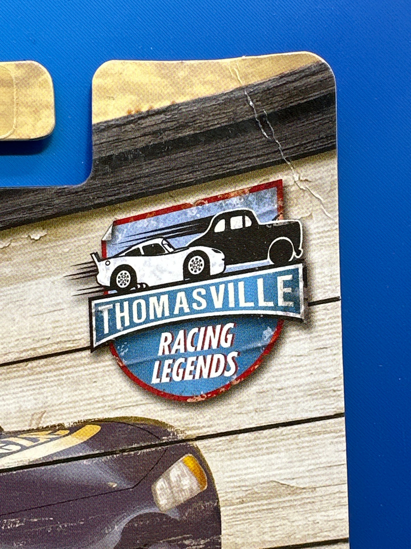 Disney Pixar Cars Movie - Thomasville Racing Legends Tribute Series - #90 Ponchy Wipeout