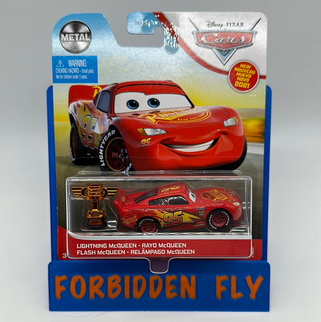 Disney Pixar Cars Movie - Metal Logo Card Release - Lightning McQueen w/ Piston Cup Trophy
