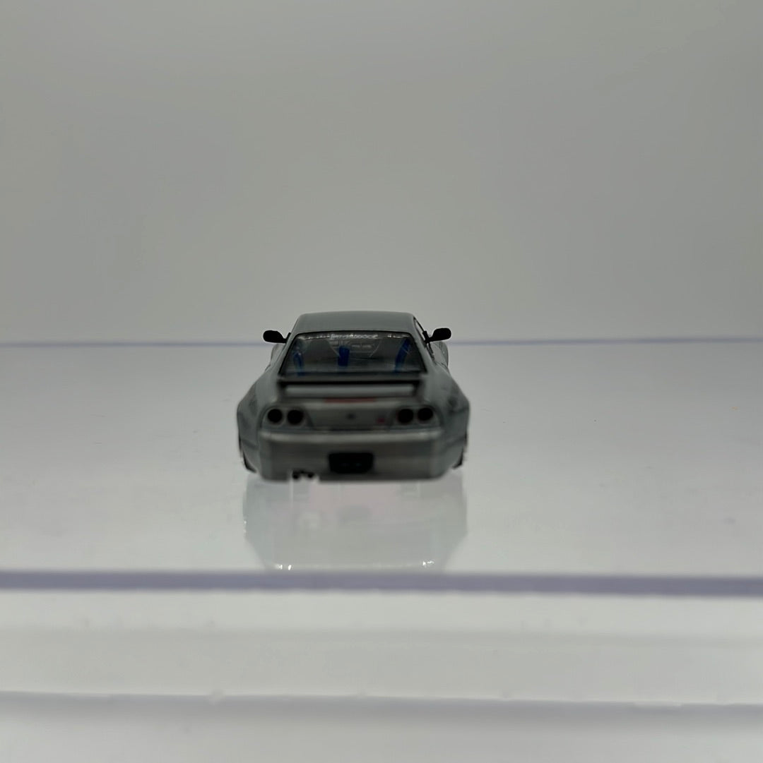 Kaido House (x MiniGT) - Raw Chase Release #097 - Silver Nissan Skyline GT-R (R33) - DAI33 V1