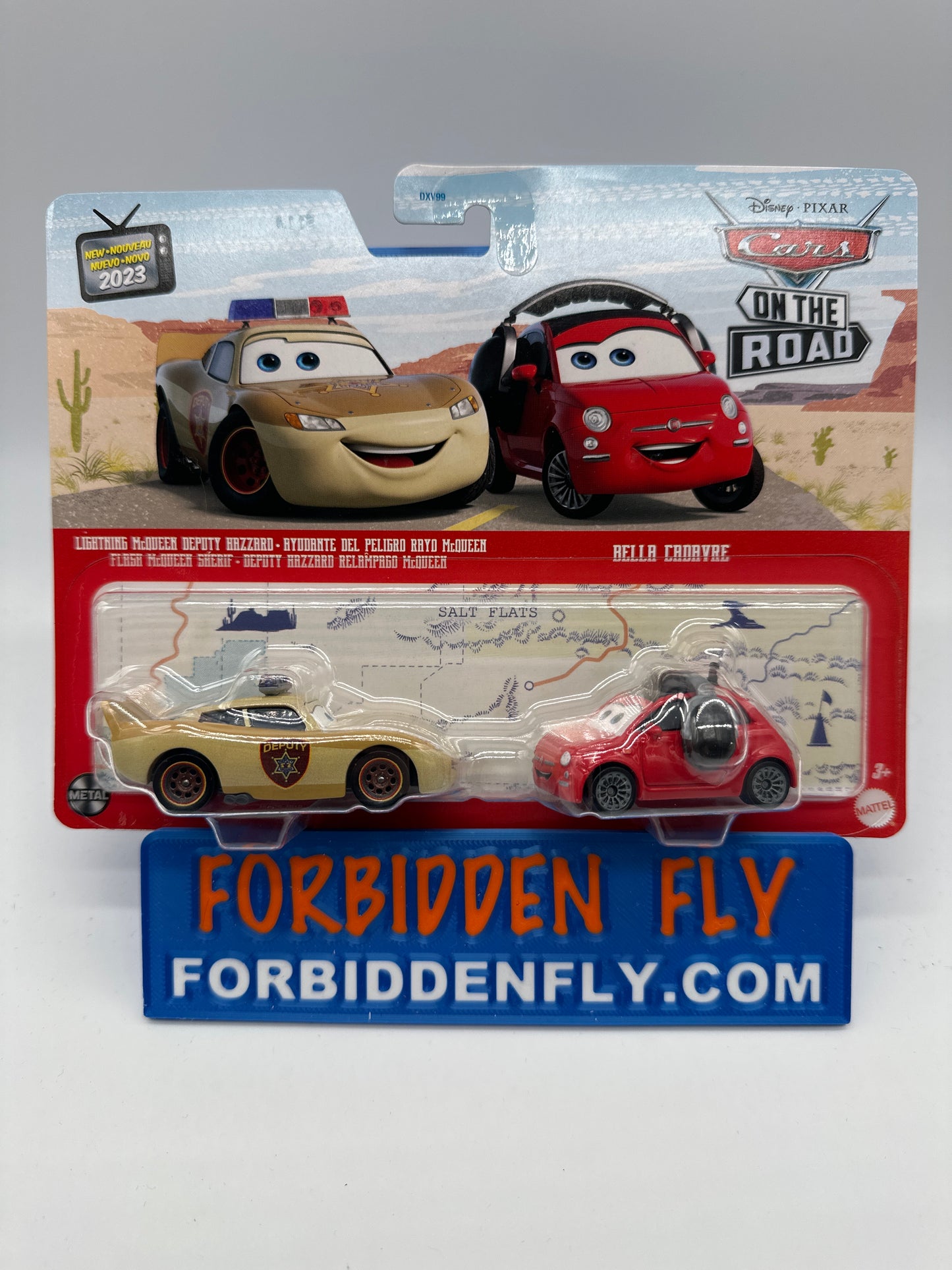 Disney Pixar Cars On the Road - Two Pack - Lightning McQueen Deputy Hazzard & Bella Cadavre