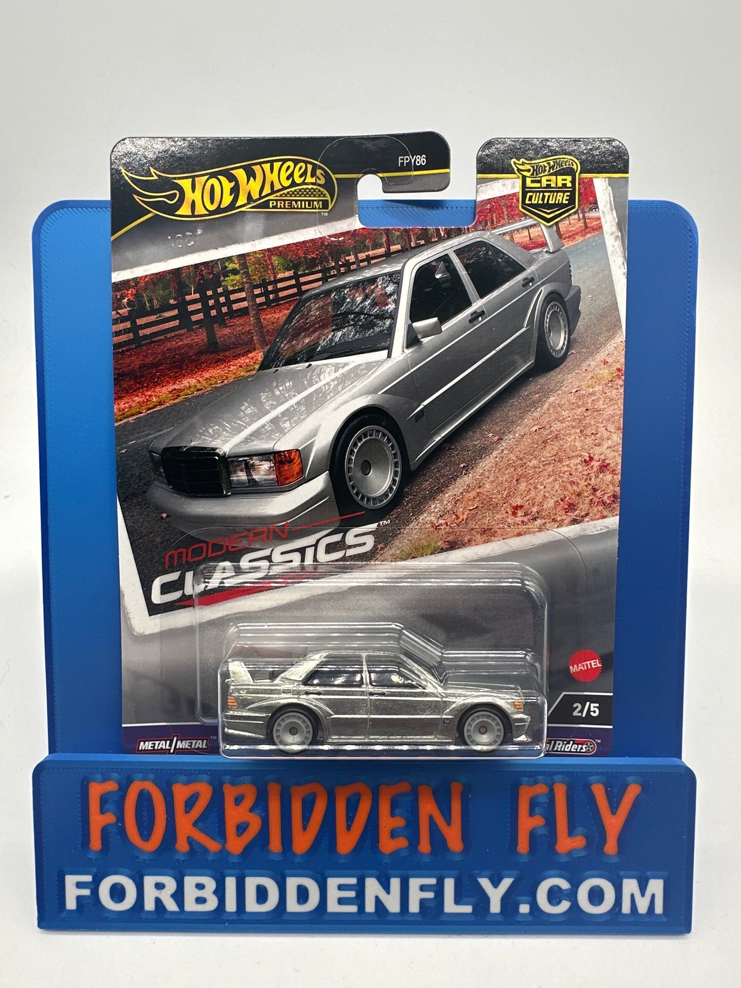 Hot Wheels Car Culture Premium - 2024 Modern Classics Series - #2/5 - Mercedes-Benz 190 E 2.5-16 Evolution II