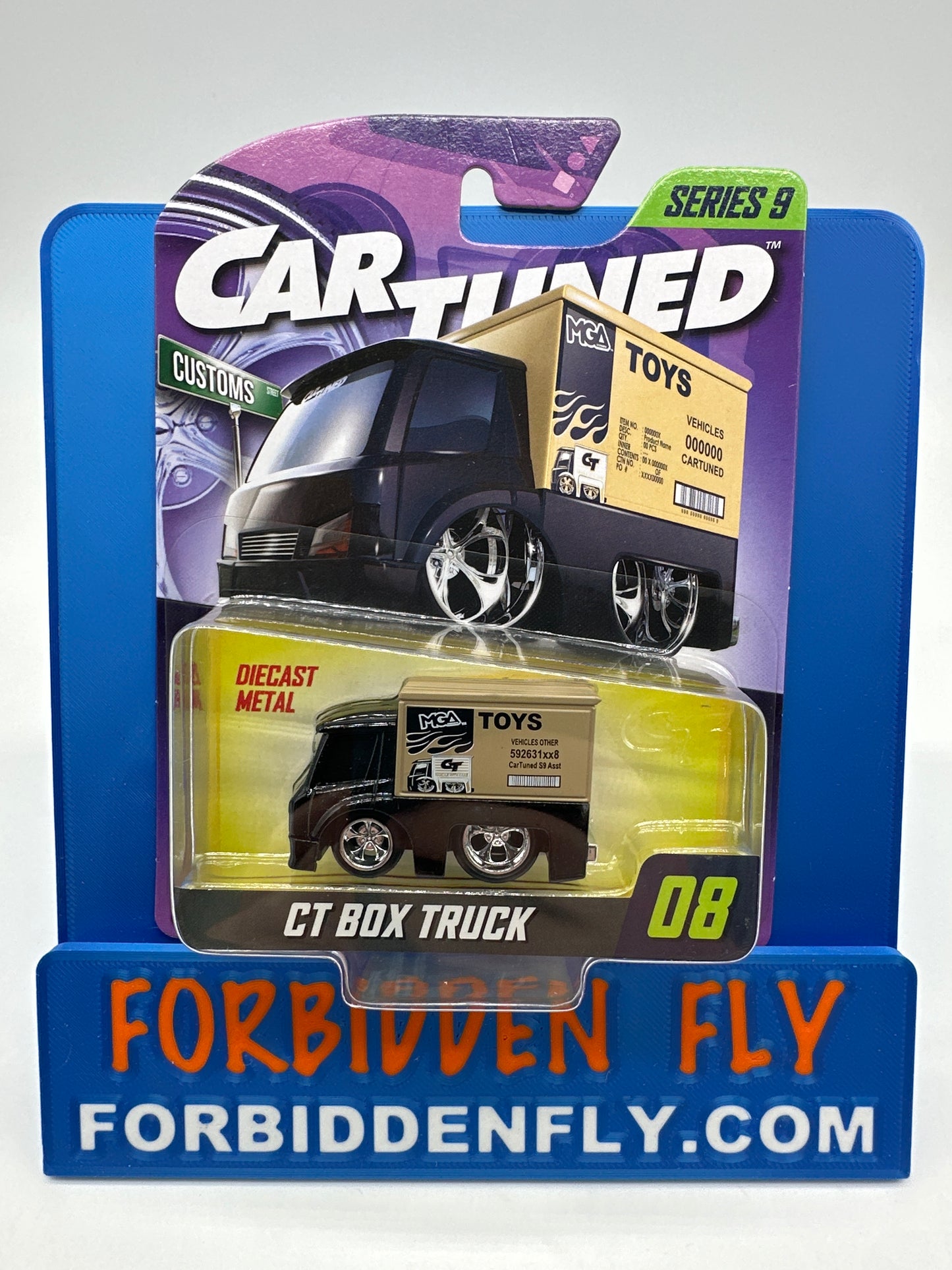 CarTuned - Series 9 Regular Retail Release #08 - CT Box Truck