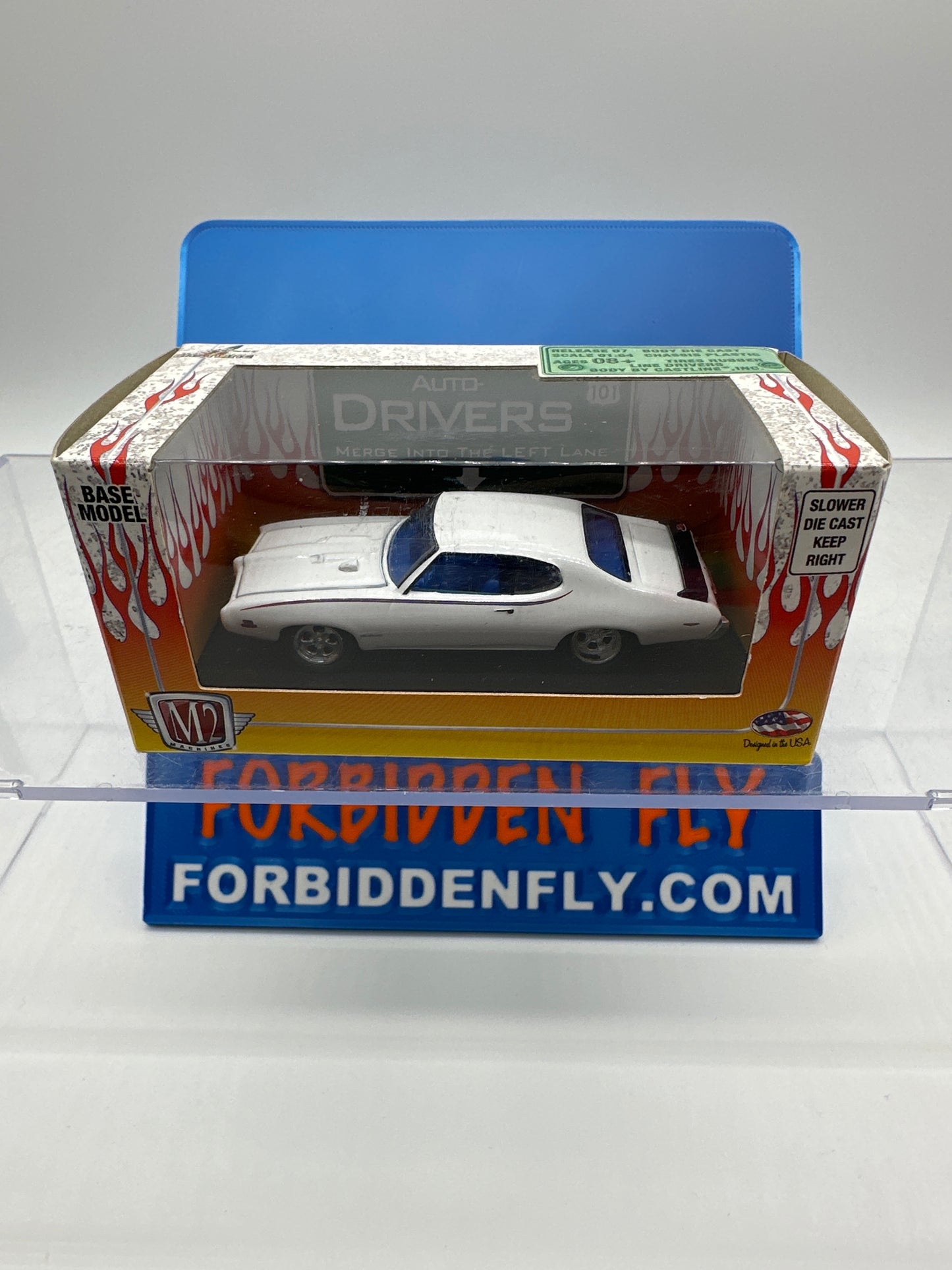M2 Machines Boxed Car - Auto Drivers Series - 1969 Pontiac GTO - White