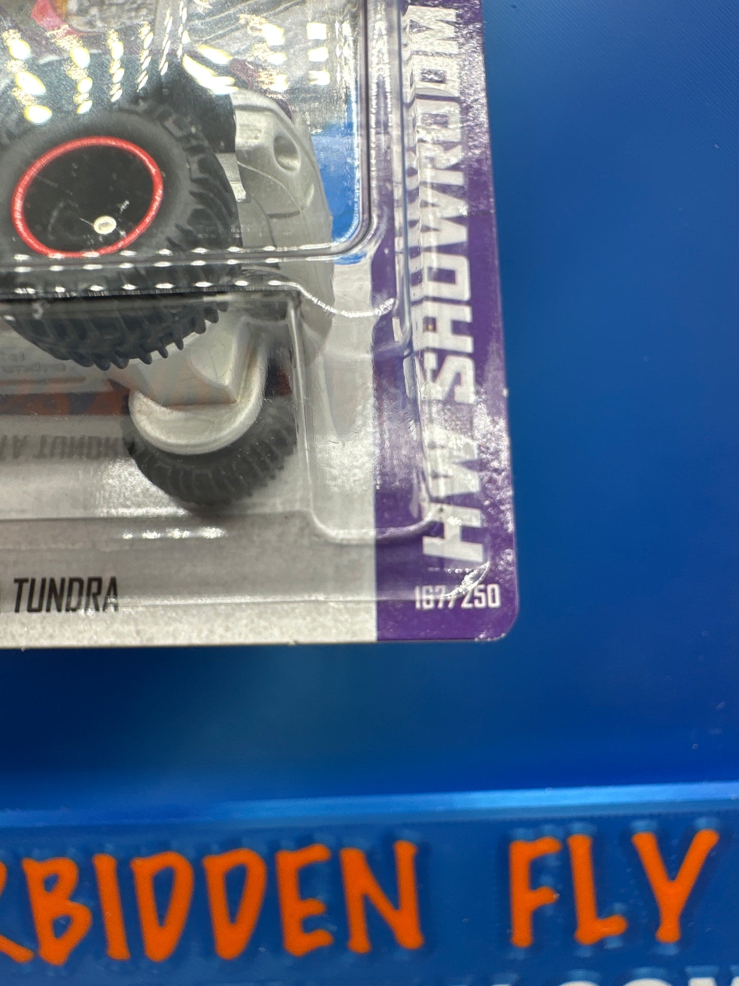 Hot Wheels Super Treasure Hunt - 2013 N Case - ‘10 Toyota Tundra