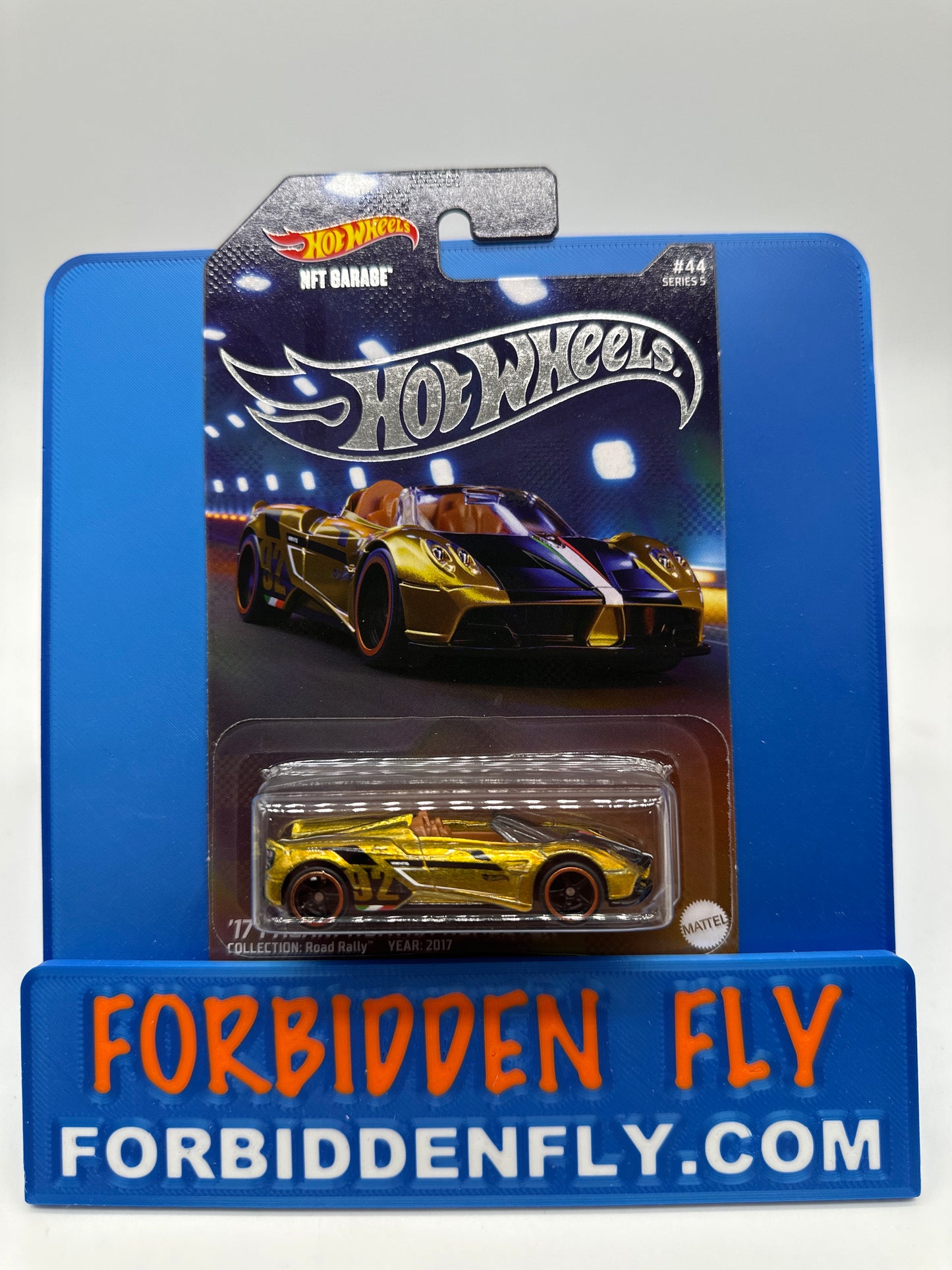 Hot Wheels NFT Series 5 - Road Rally - ‘17 Pagani Huayra Roadster