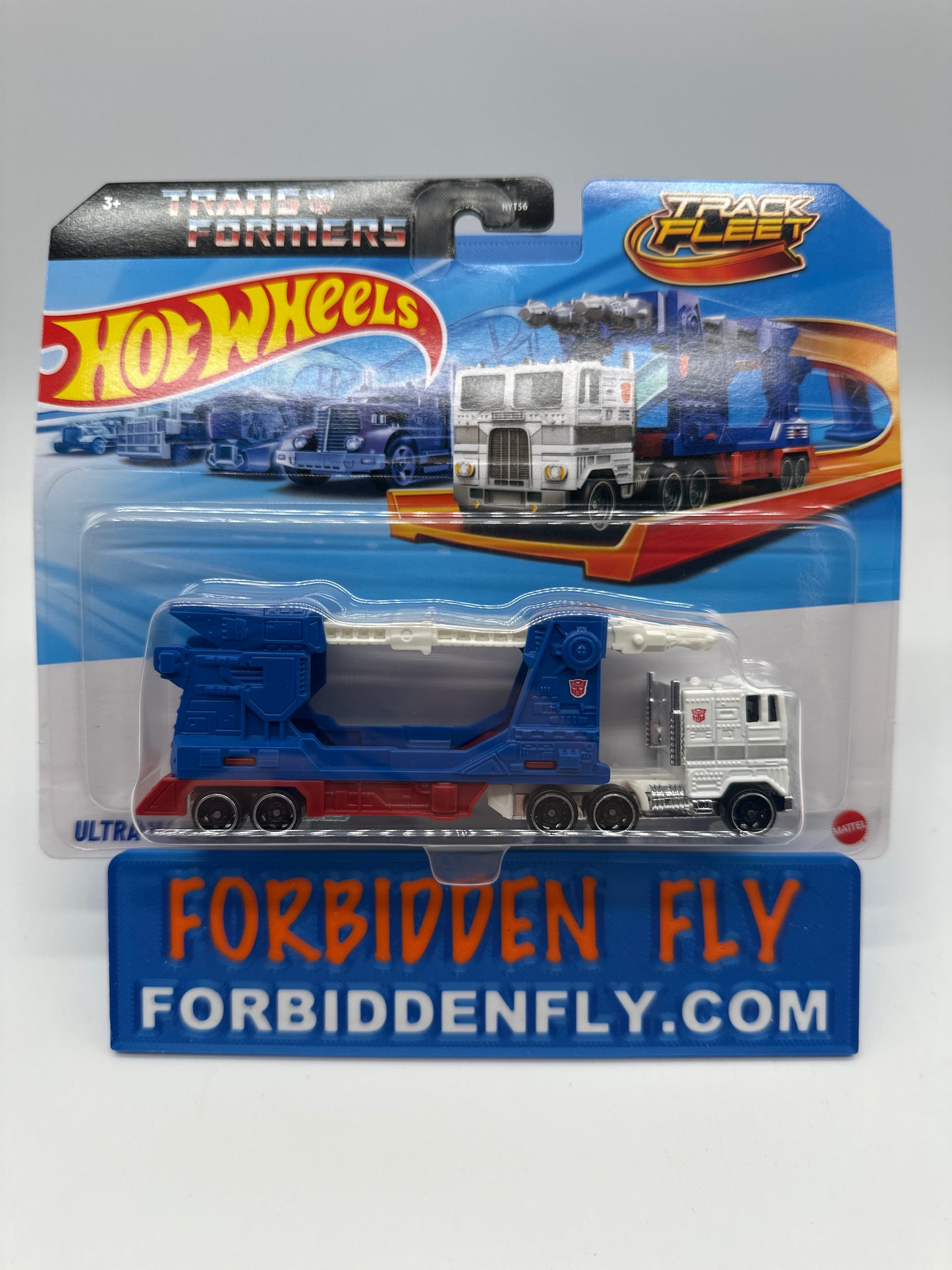 Hot Wheels Track Fleet 2025 - Ultra Magnus (Transformers)