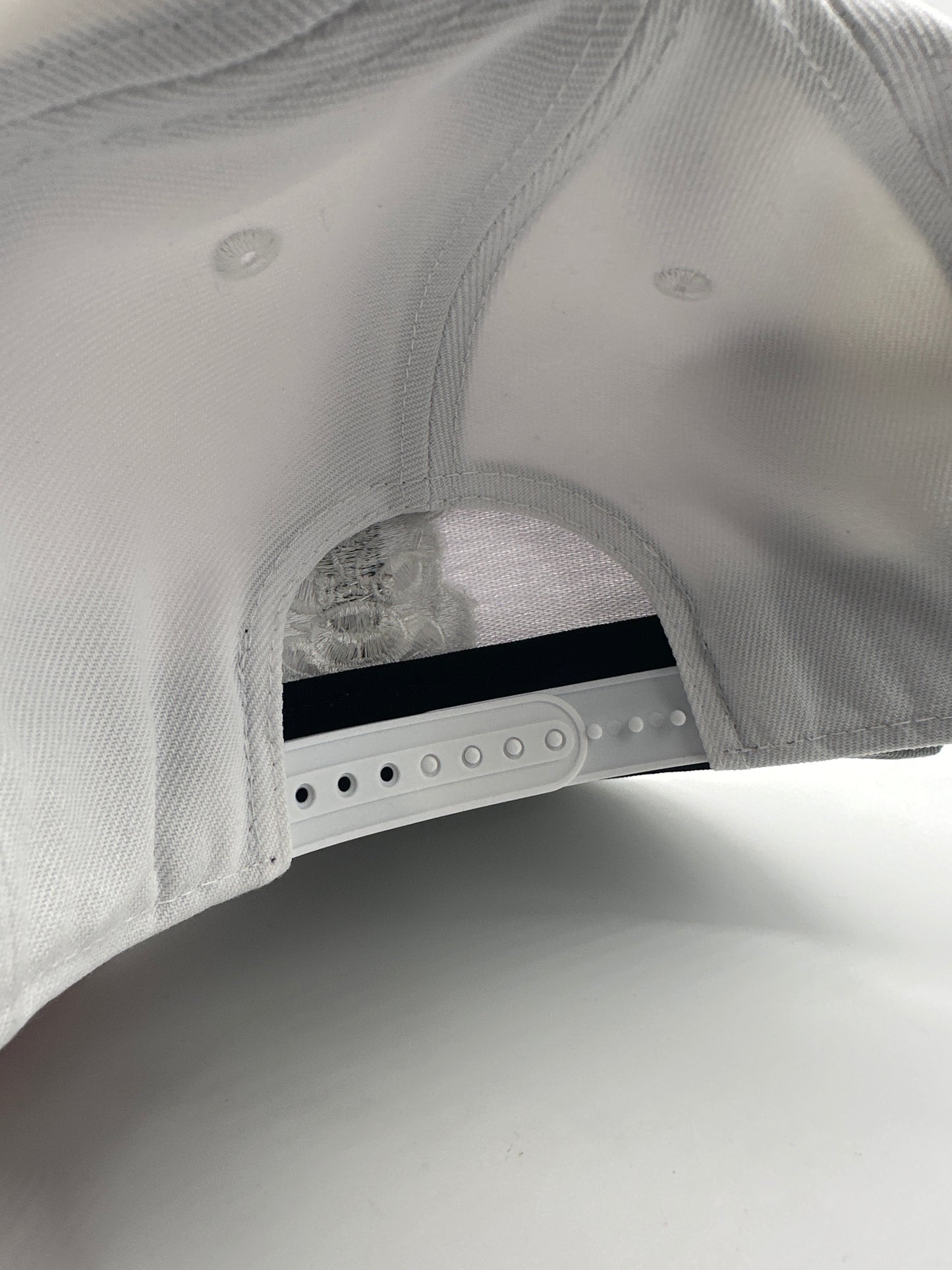 NVRLand Drip - All White Crash Test Gummy Hat (Common)
